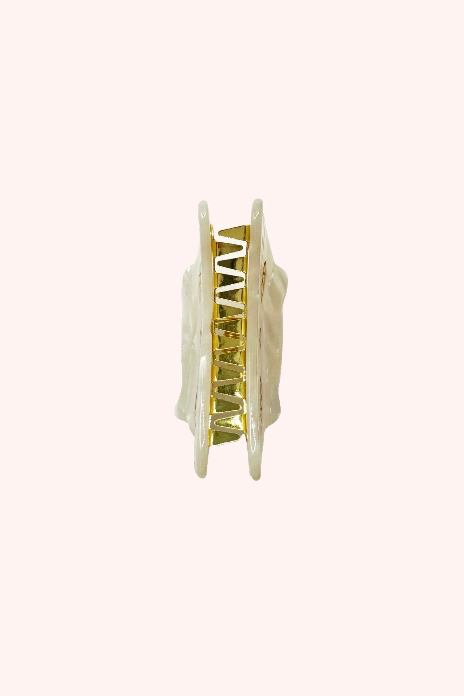 Etched Large Cat Jaw Clip Ivory sold by Anna Sui product image thumbnail 2