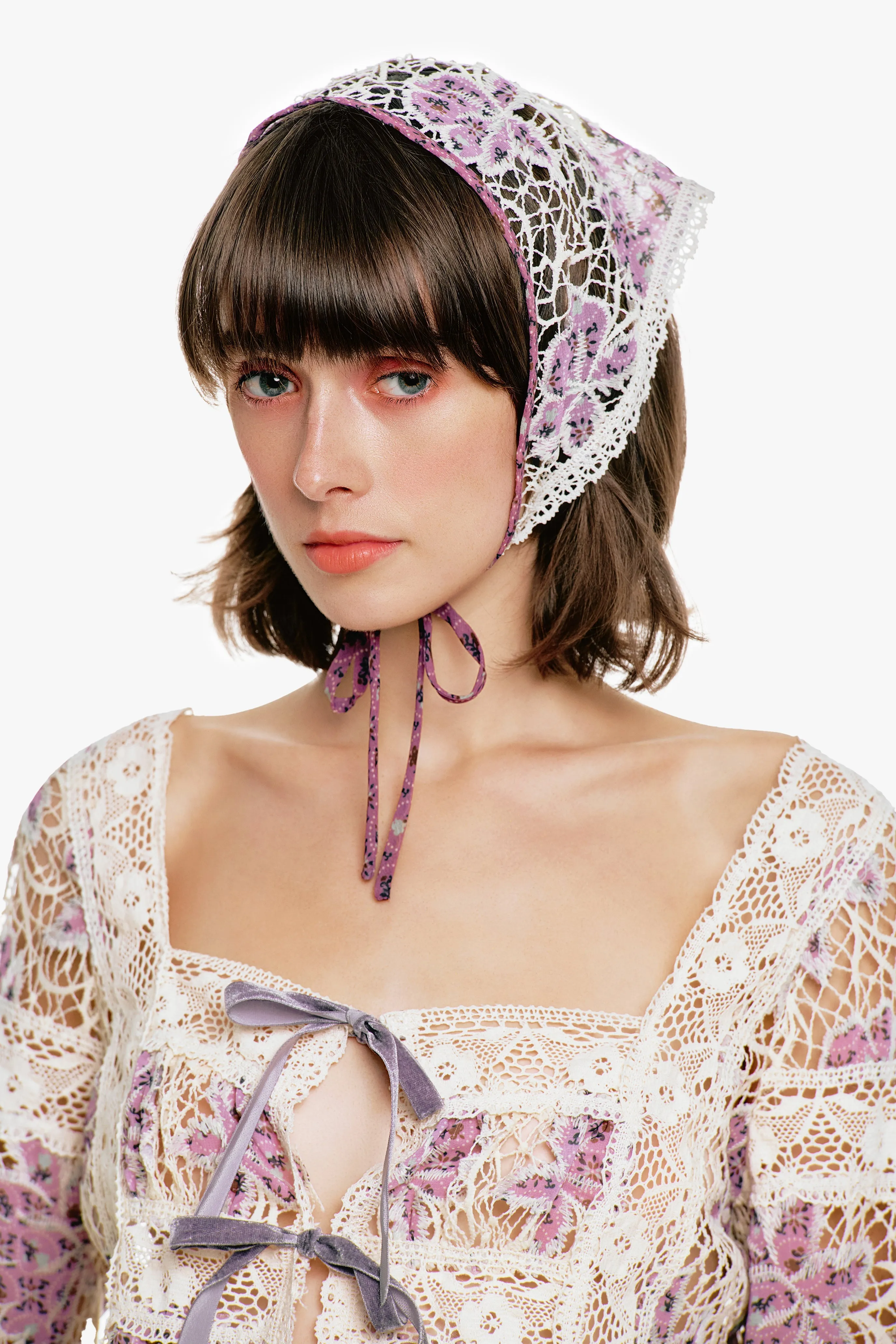 Medallion Floral Lace Headscarf sold by Anna Sui product image thumbnail 4