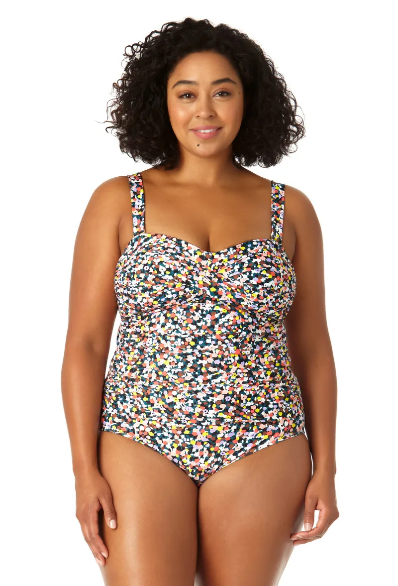 Anne Cole Plus - Women's Twist Front Shirred One Piece Swimsuit sold by Anne Cole