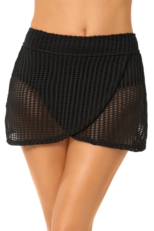 Women's Live In Color Textured Black Drape Front Mid Rise Swim Skirt Bottom made by Anne Cole