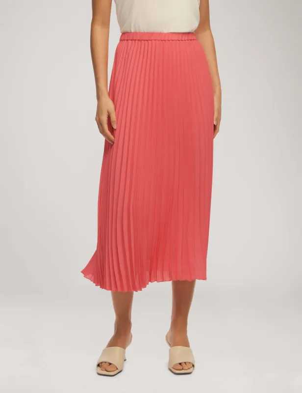 Solid Pull On Pleated Skirt sold by Anne Klein