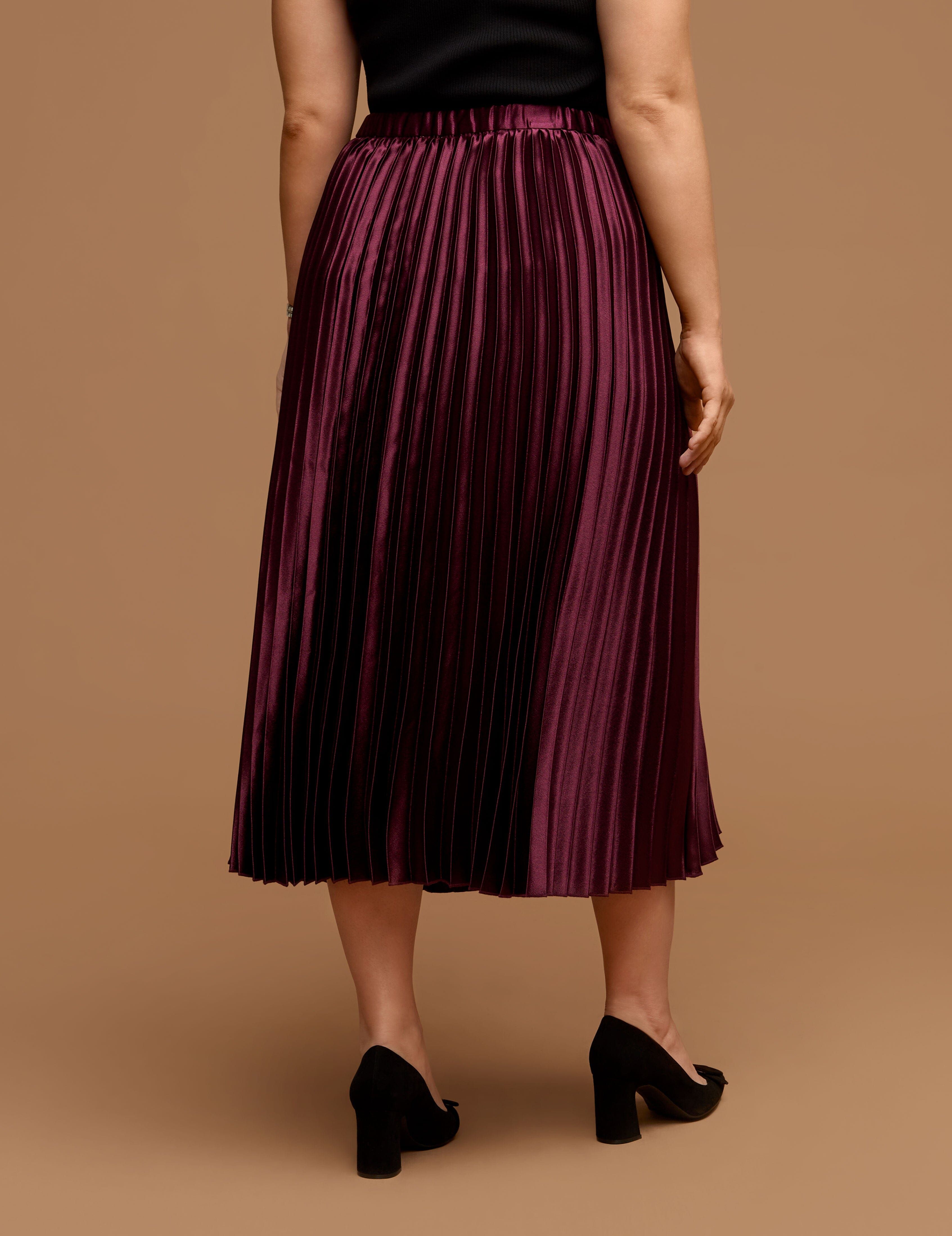 Plus Size Pull On Pleated Skirt sold by Anne Klein product image thumbnail 2