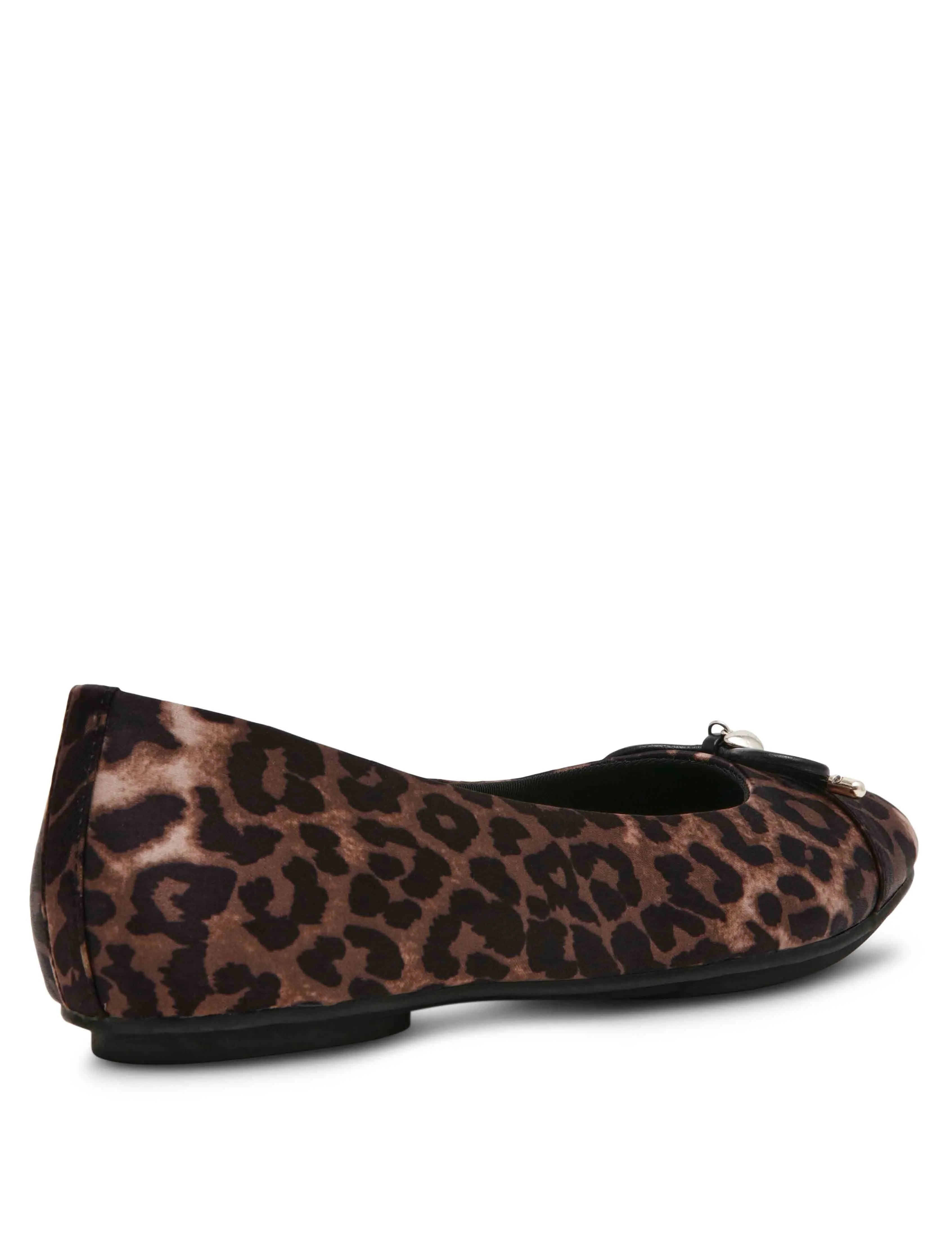 Luci Ballet Flat sold by Anne Klein product image thumbnail 4