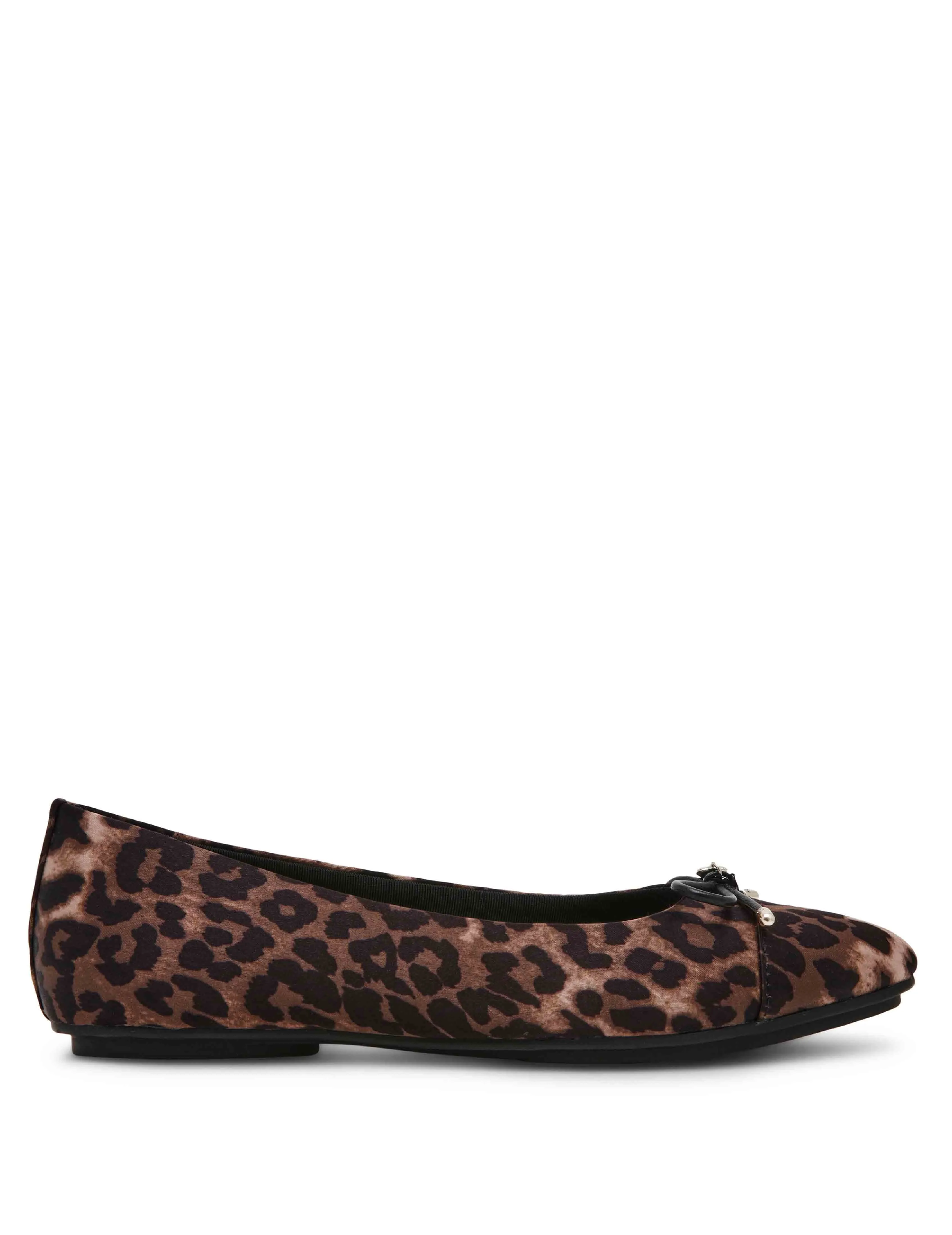 Luci Ballet Flat sold by Anne Klein product image thumbnail 3