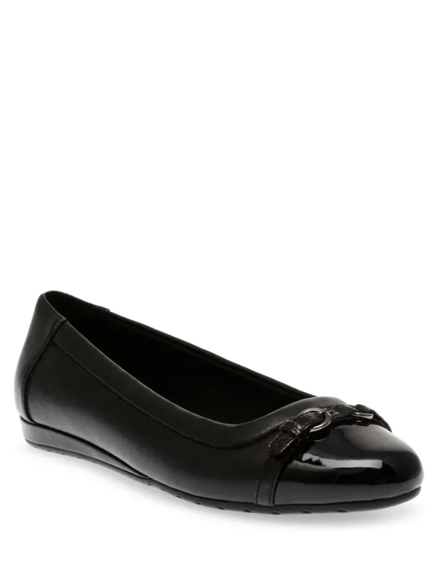 Gisele Flat sold by Anne Klein