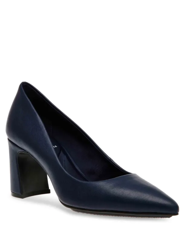 Banks Dress Pump sold by Anne Klein