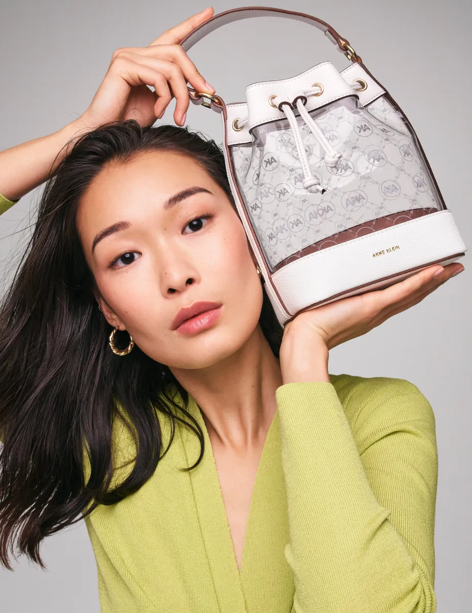 ★Marithe★ CLASSIC LOGO BUCKET BAG ★追跡可能★ さらに100円引き◇MARITHE◇CLASSIC LOGO MINI BUCKET BAG