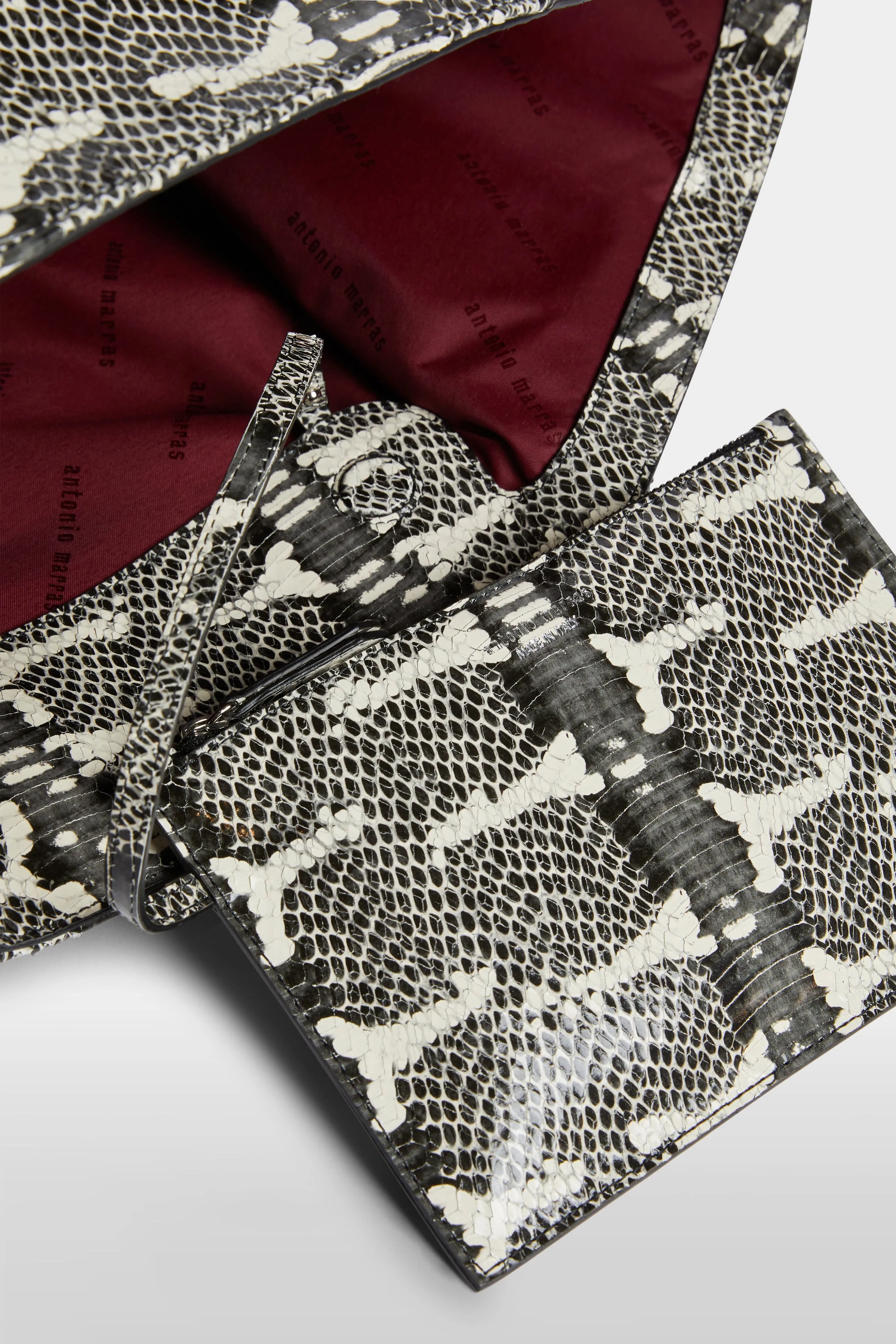 Python-Effect Alma Bag Large sold by Antonio Marras product image thumbnail 4
