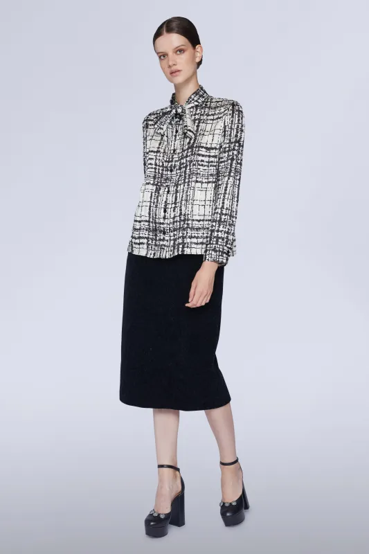 Lia II sold by Antonio Marras