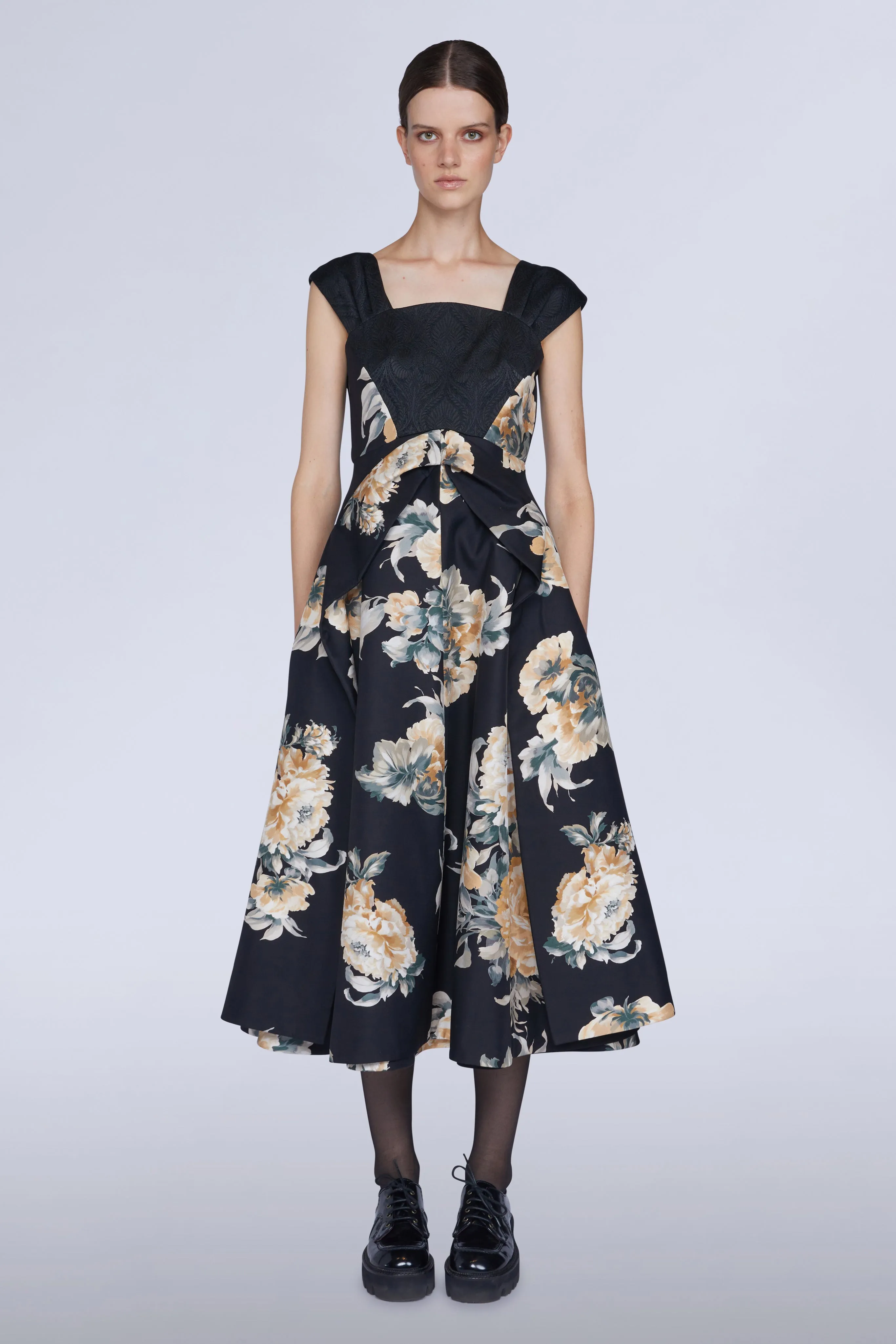 Efix B sold by Antonio Marras