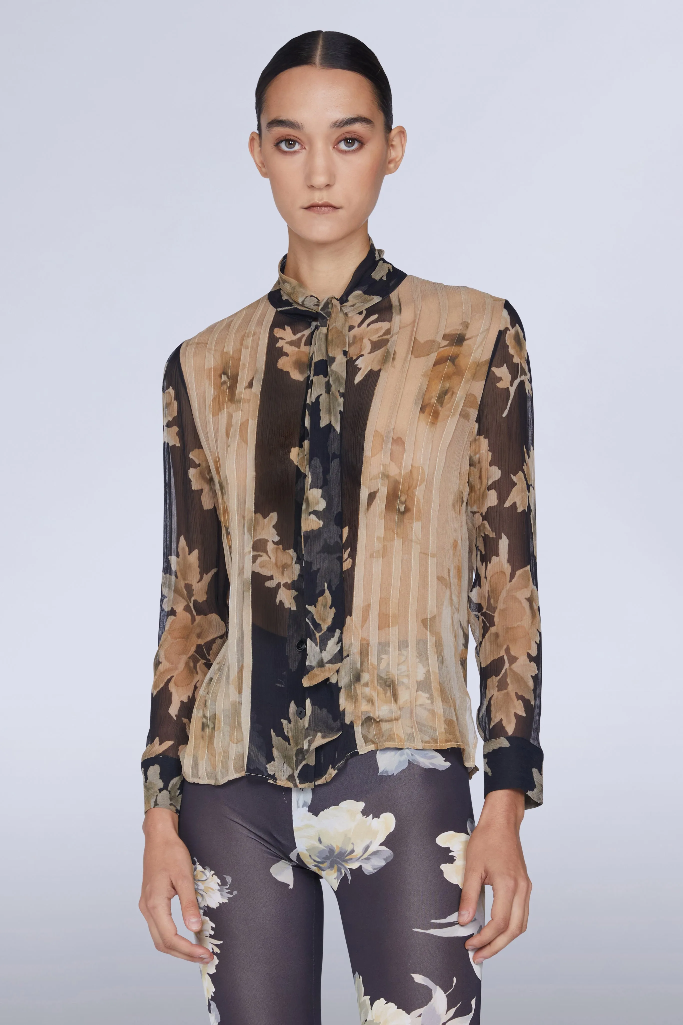 Lia I sold by Antonio Marras product image thumbnail 3