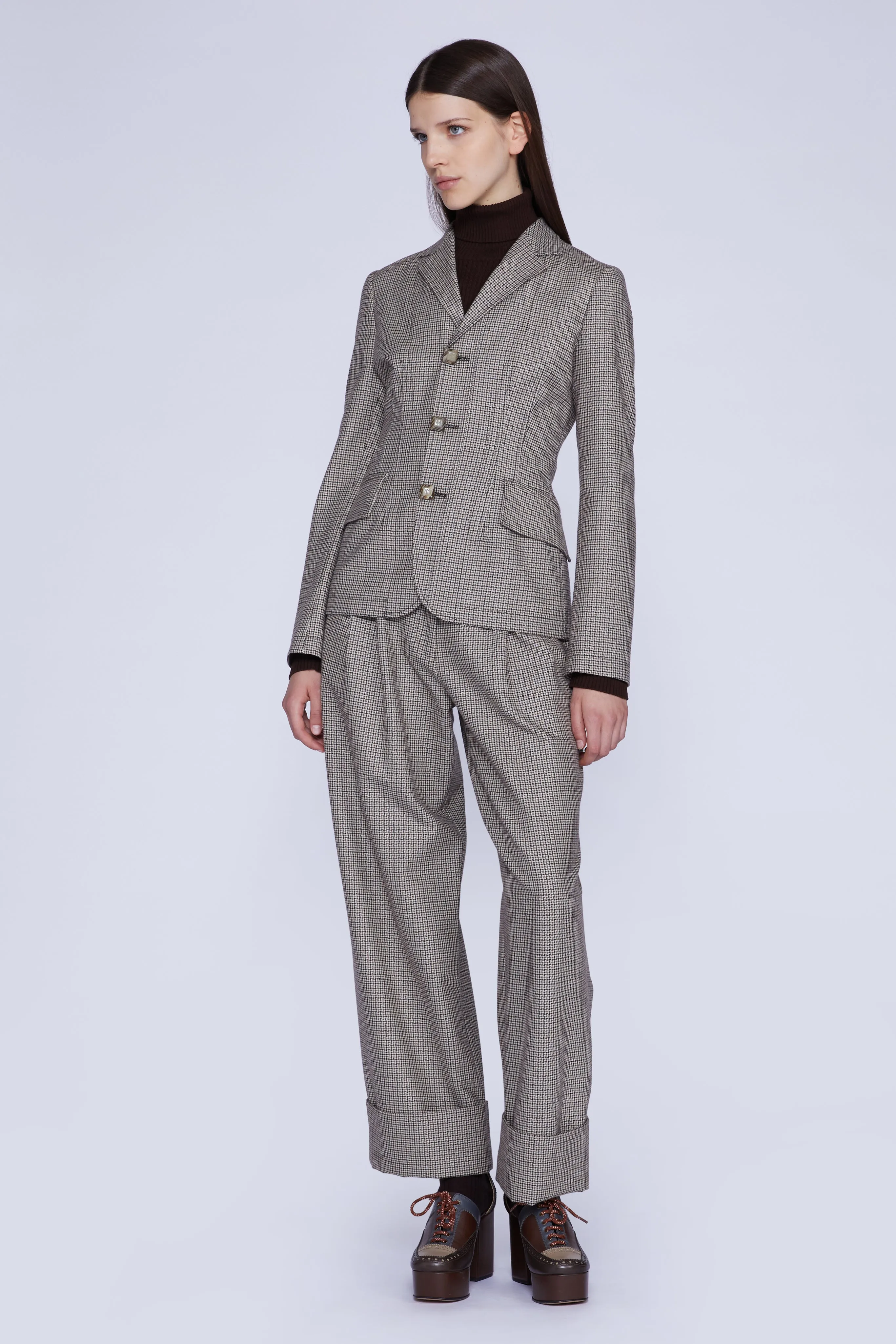 Zafferano G sold by Antonio Marras