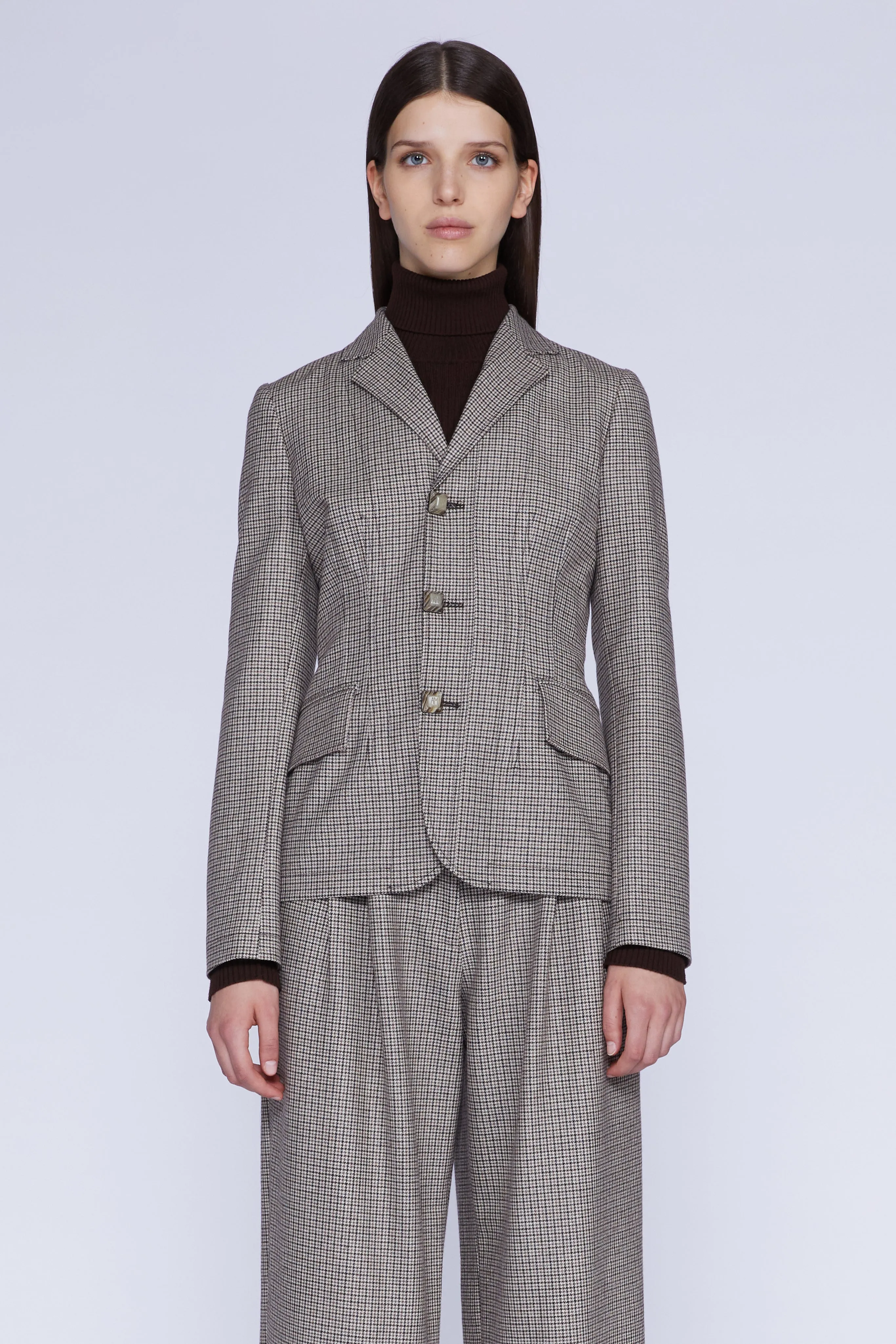 Zafferano G sold by Antonio Marras product image thumbnail 3