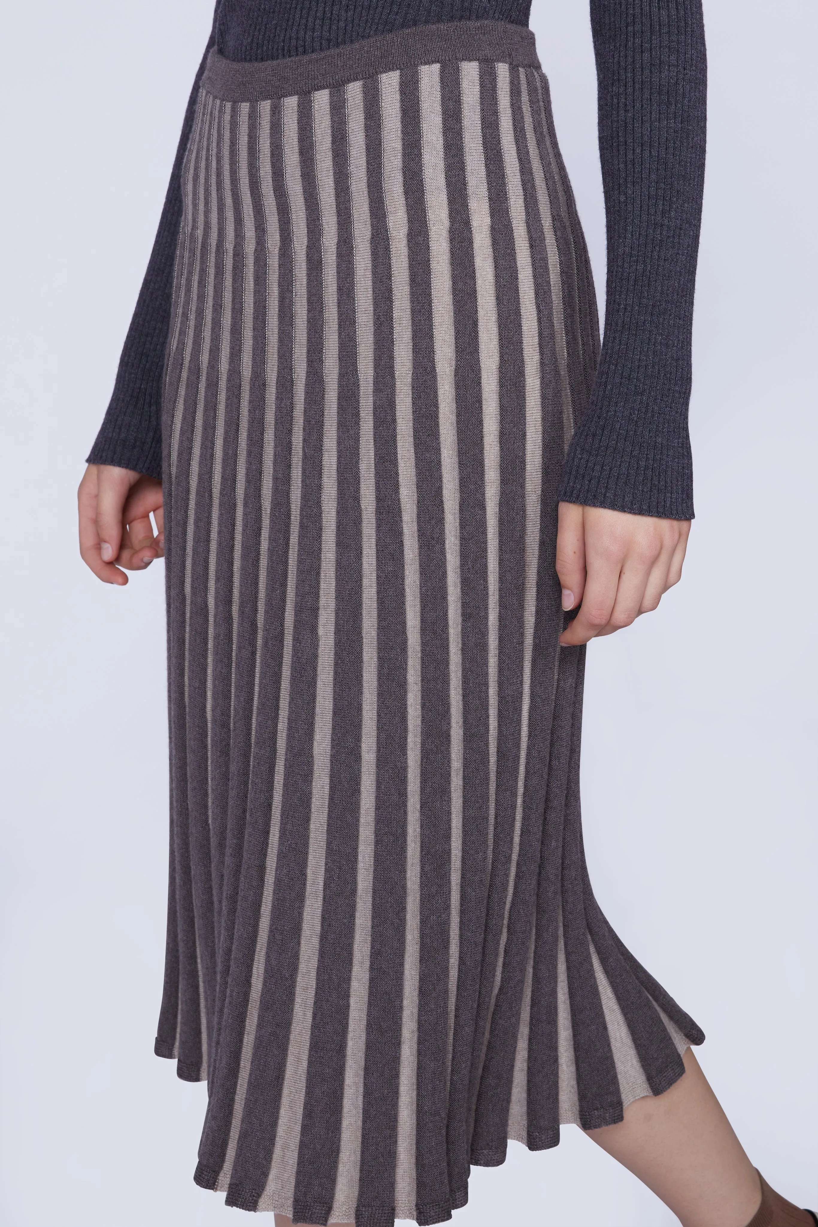 Melina B sold by Antonio Marras product image thumbnail 4