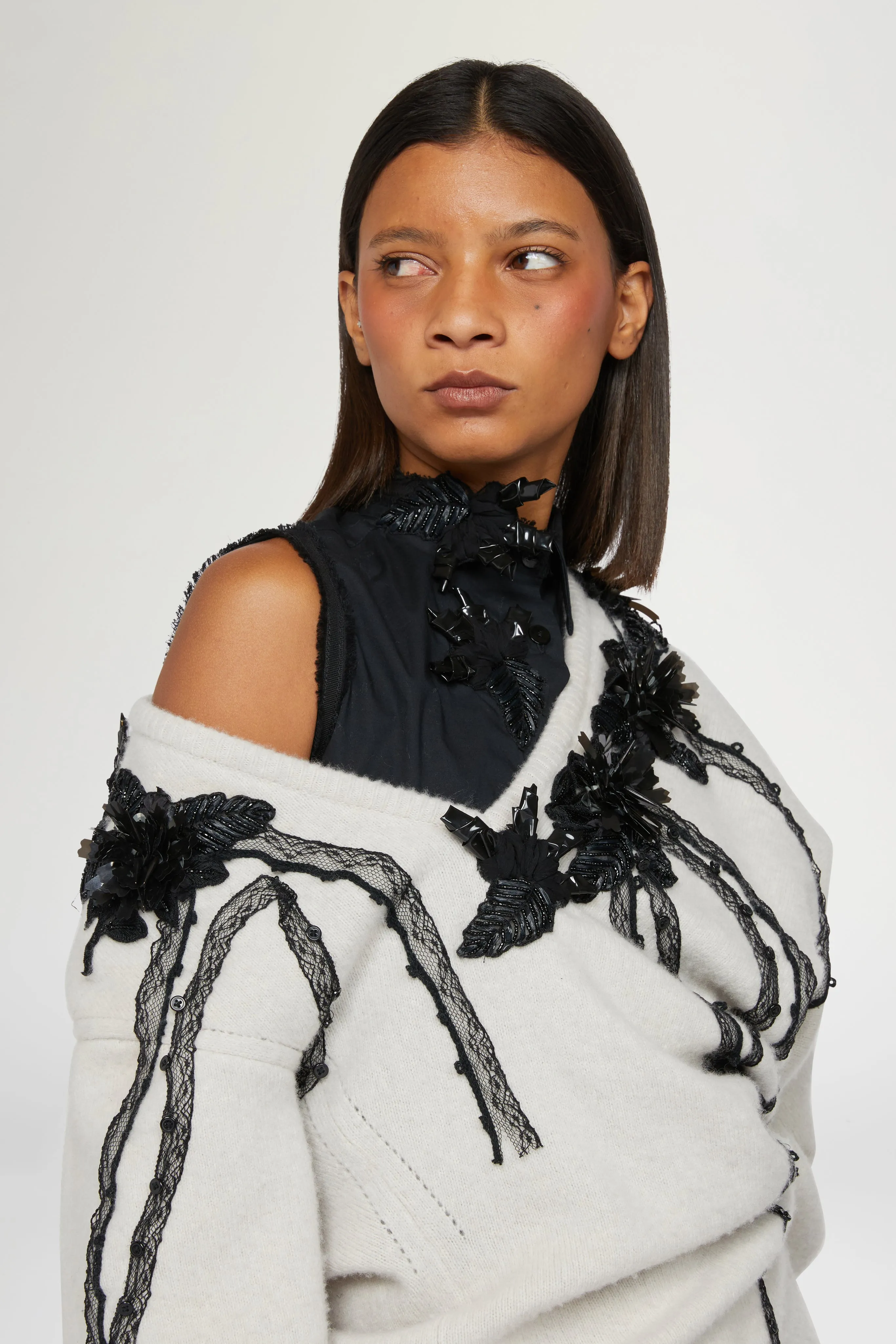 Asymmetric V-neck Ecrù Sweater sold by Antonio Marras product image thumbnail 4