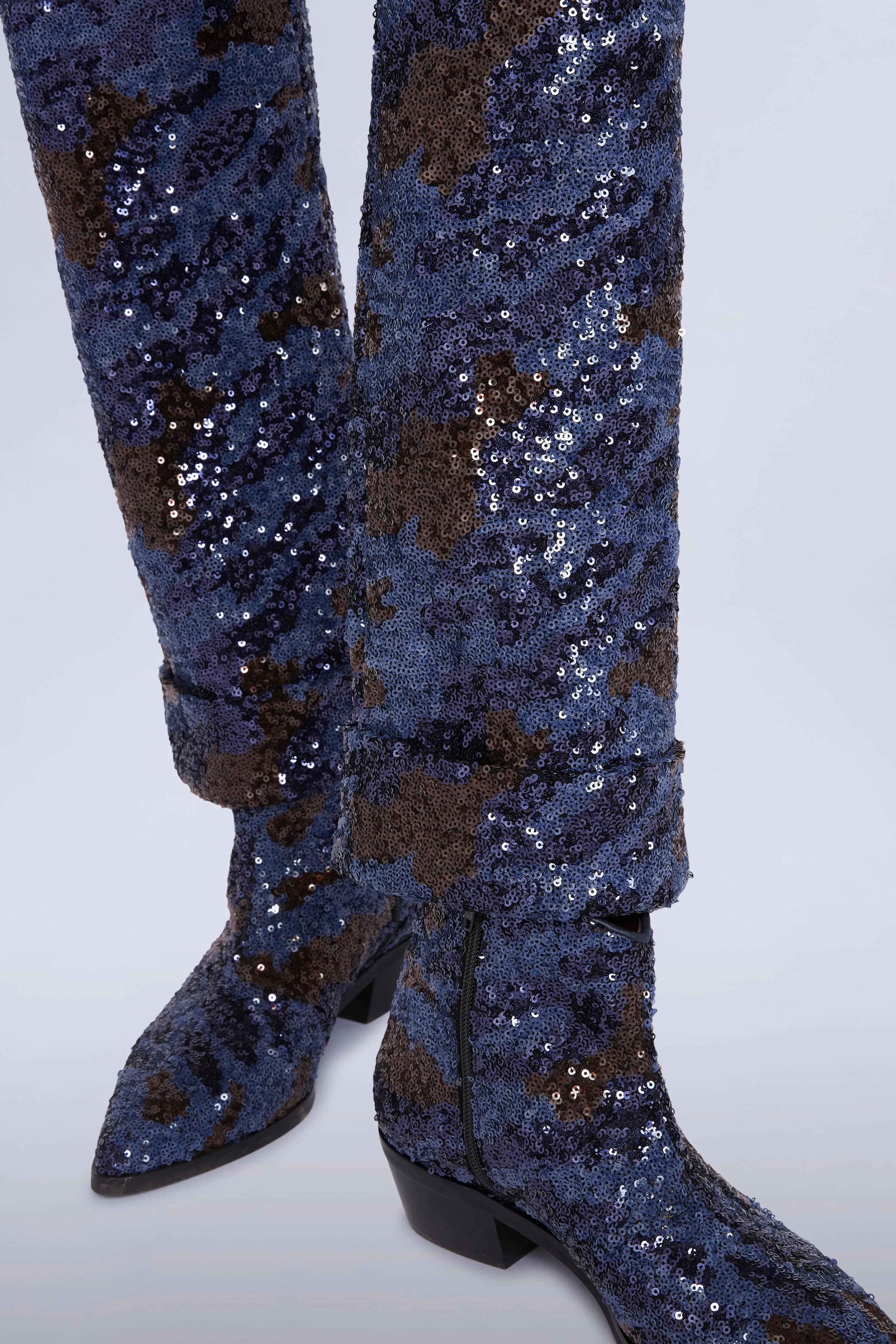 Akash sold by Antonio Marras product image thumbnail 5