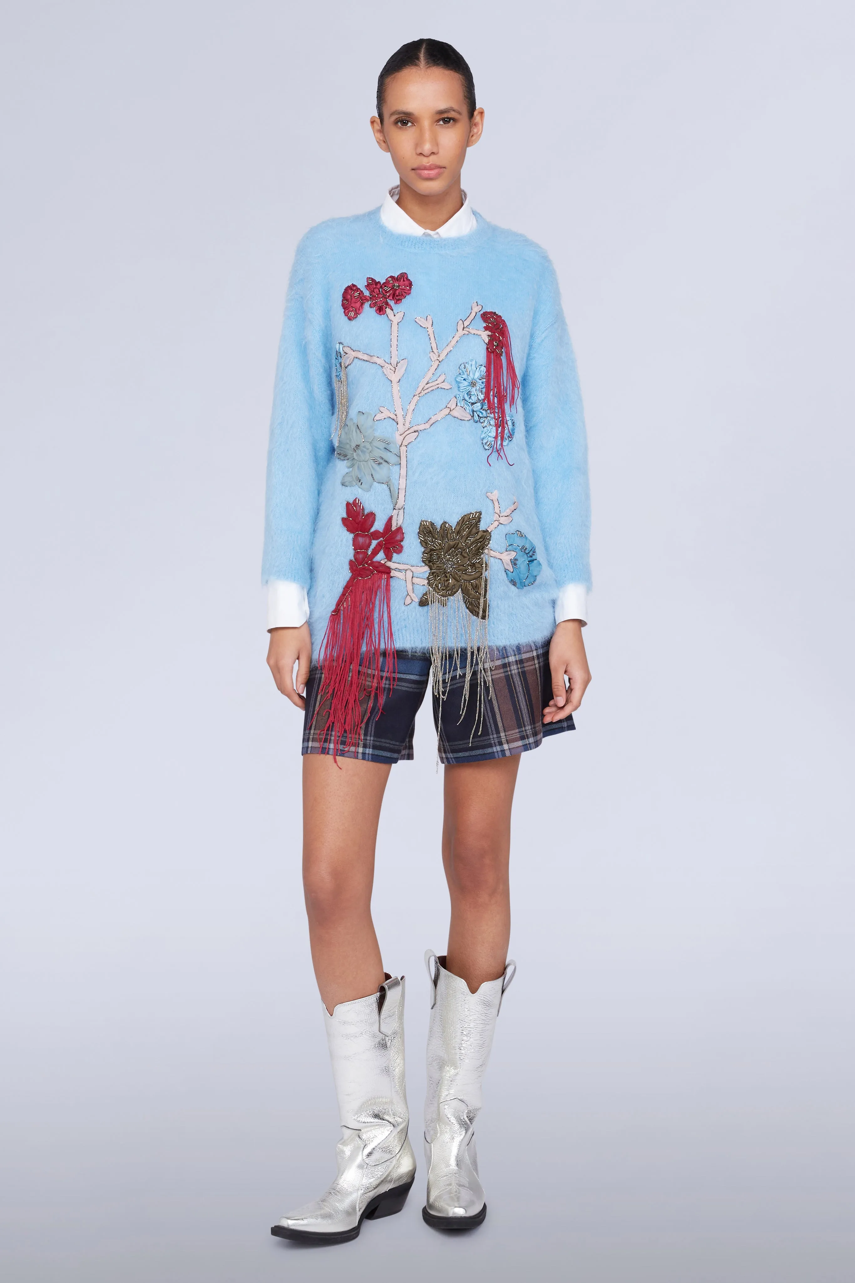 Sahana sold by Antonio Marras