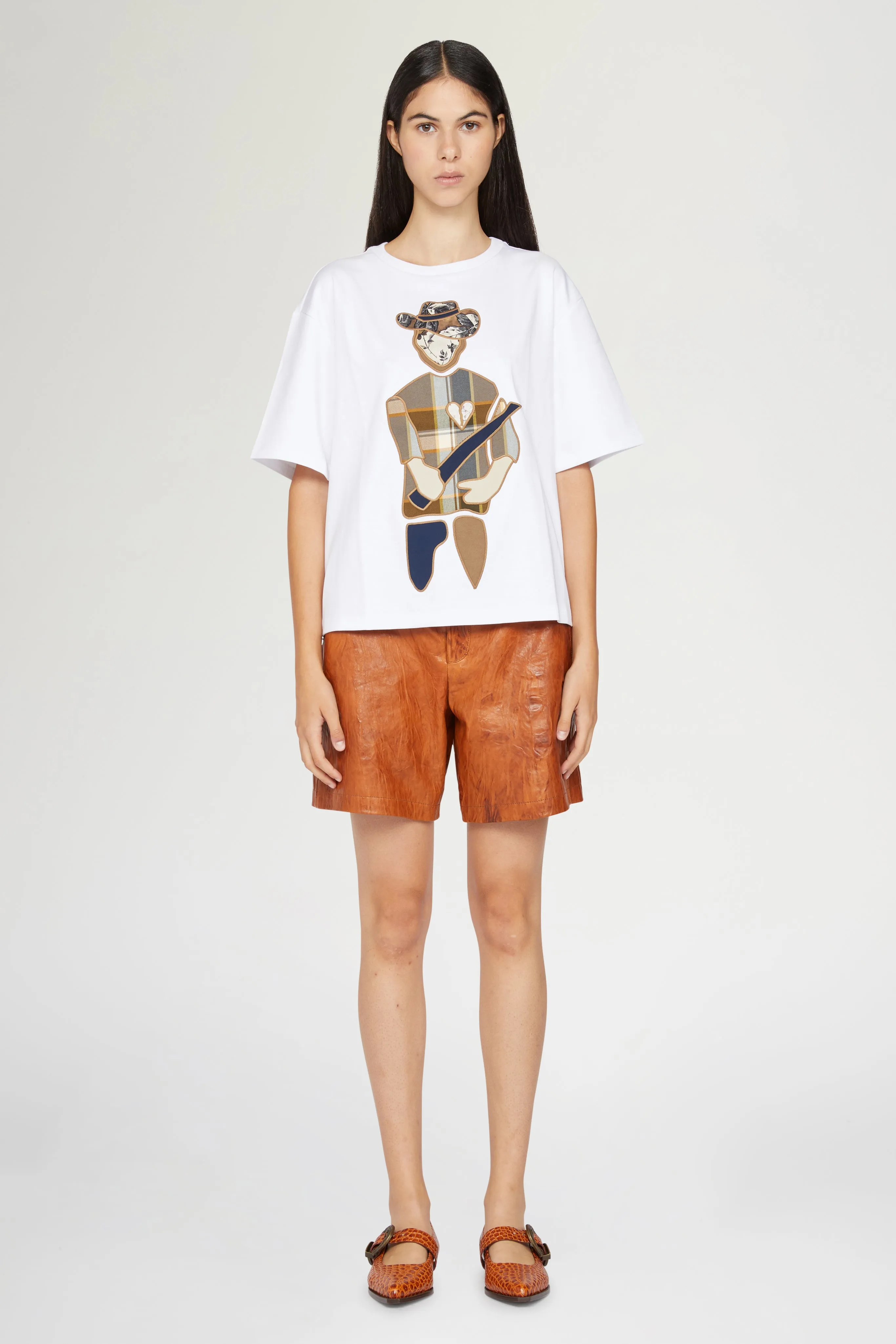 Dakota sold by Antonio Marras