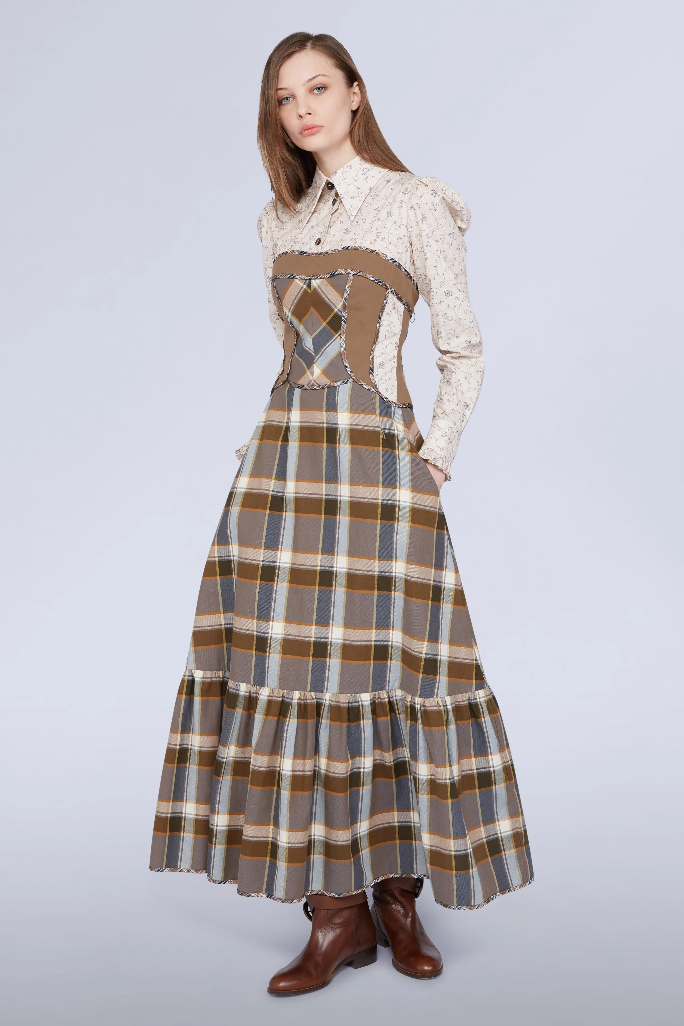 Lehana sold by Antonio Marras