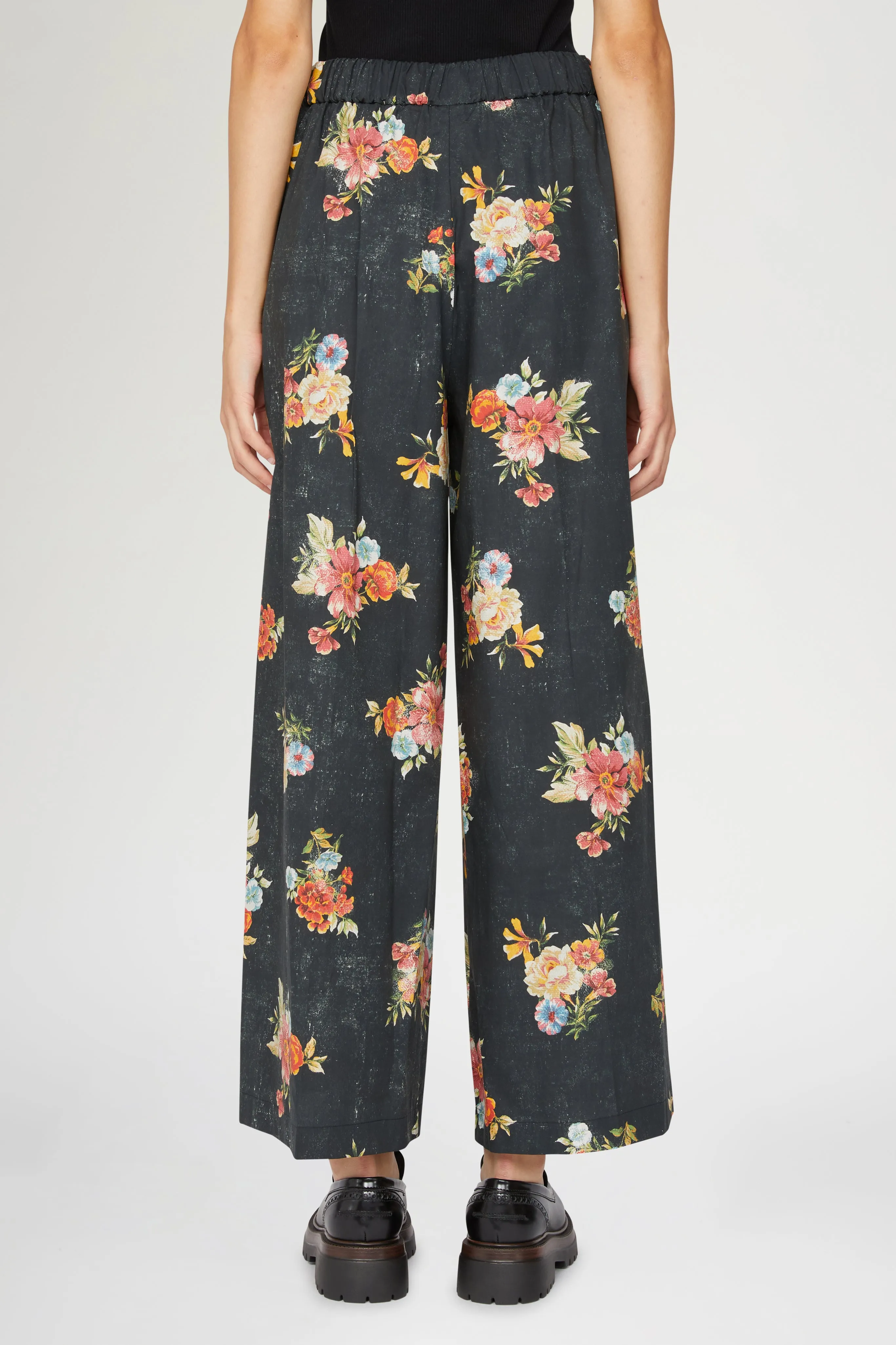 Lisett sold by Antonio Marras product image thumbnail 4