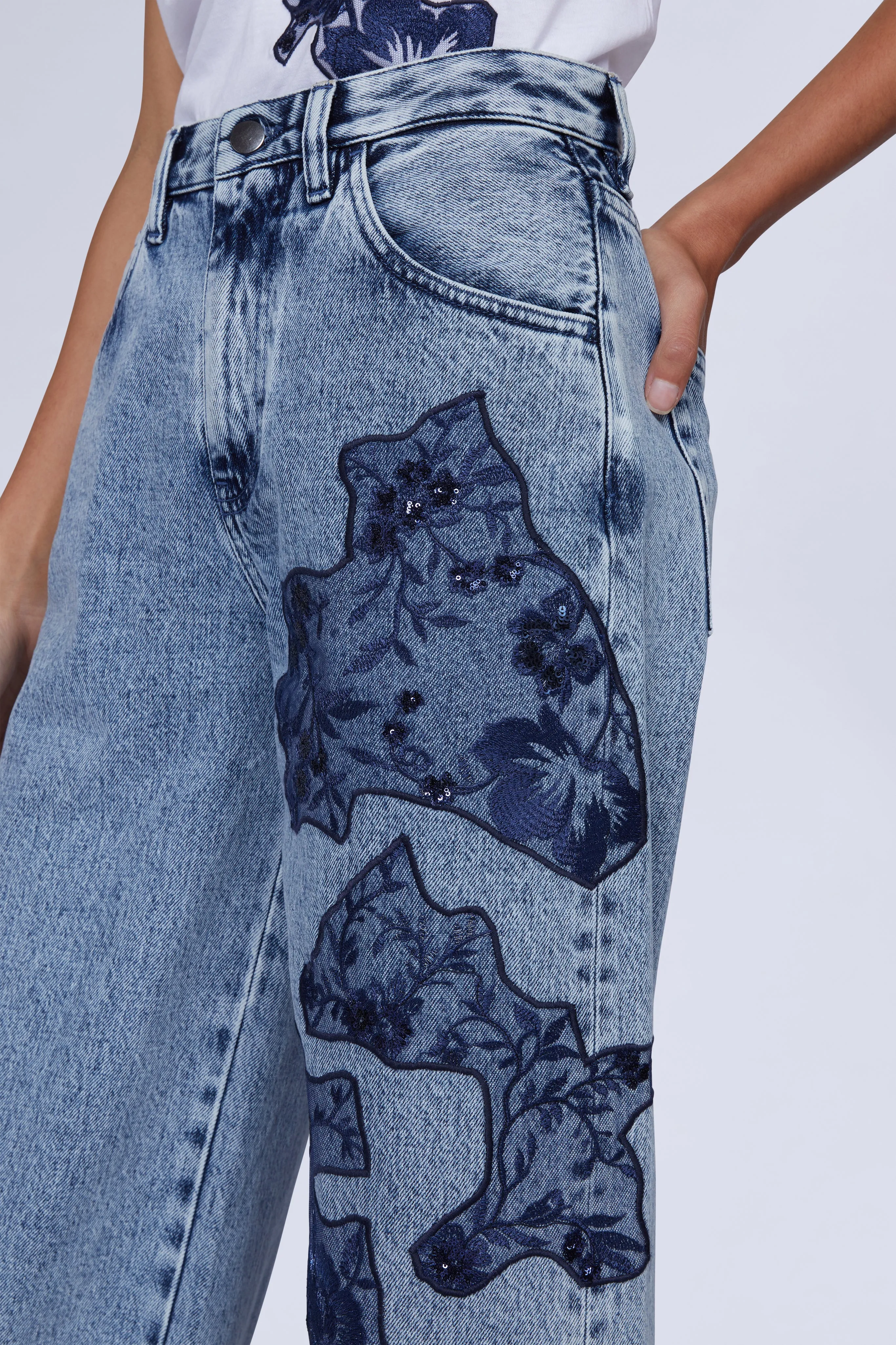 Goldwin sold by Antonio Marras product image thumbnail 4