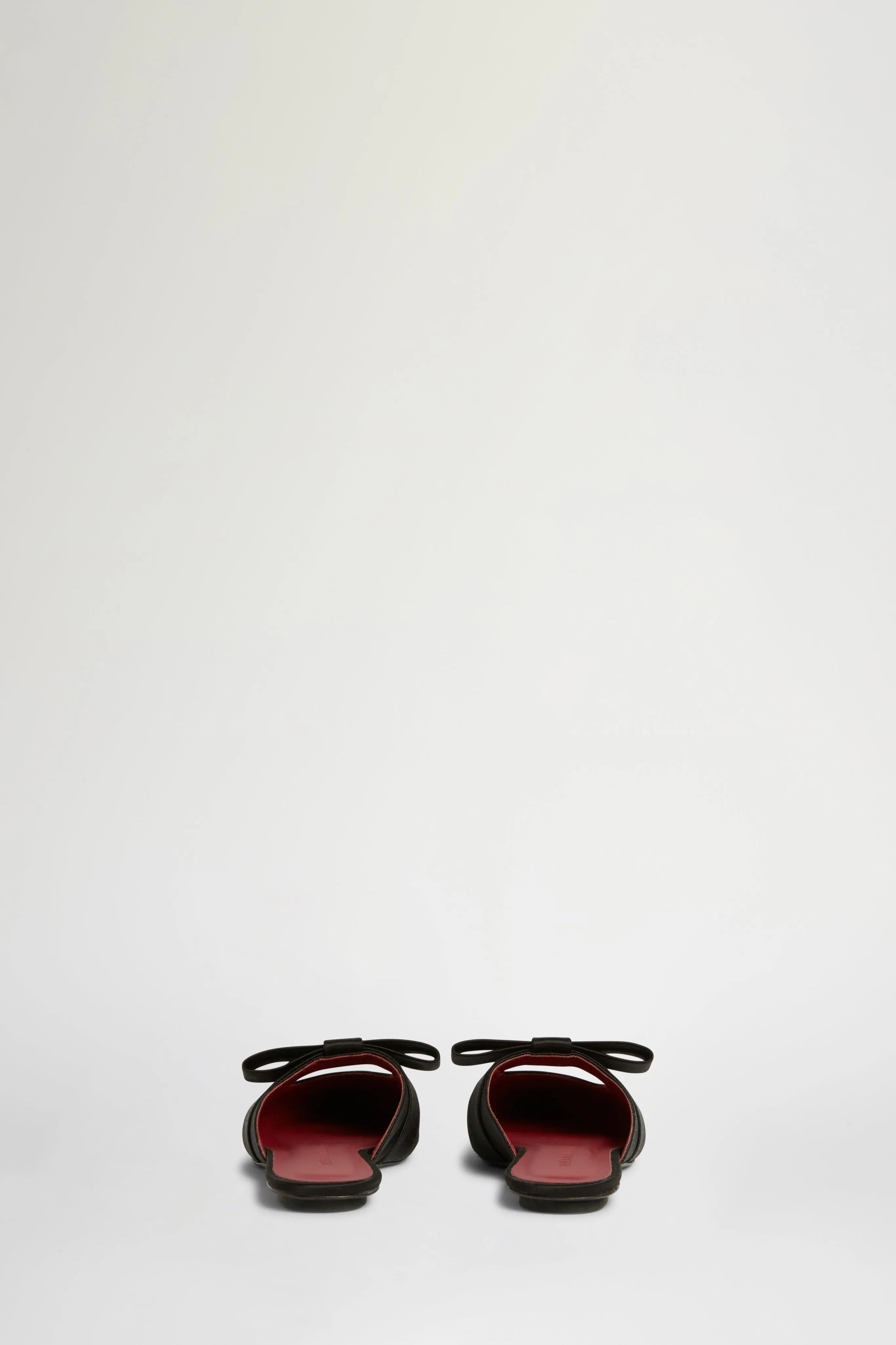 Zinnia Black sold by Antonio Marras product image thumbnail 3