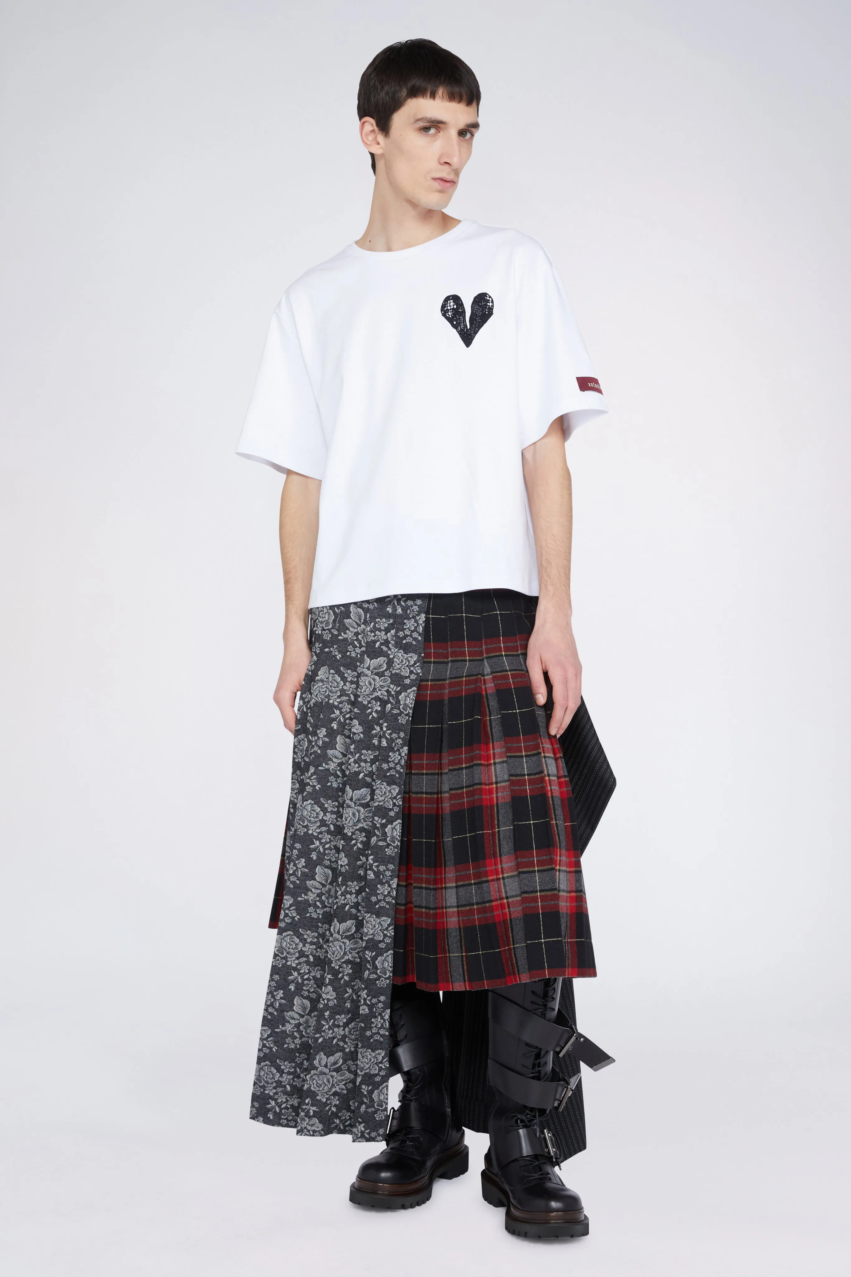 Heart T-shirt White sold by Antonio Marras product image thumbnail 2