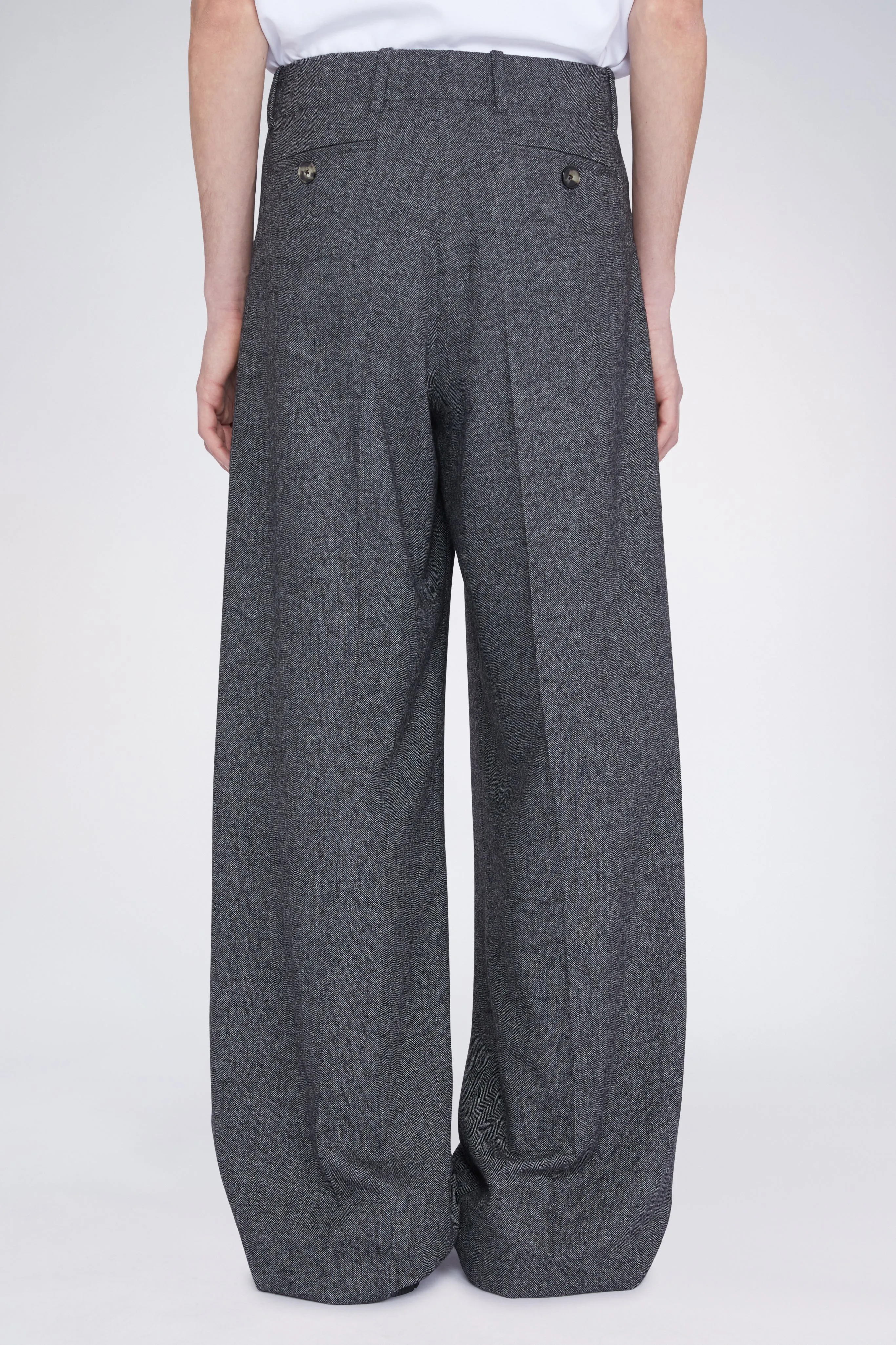 Orso sold by Antonio Marras product image thumbnail 4