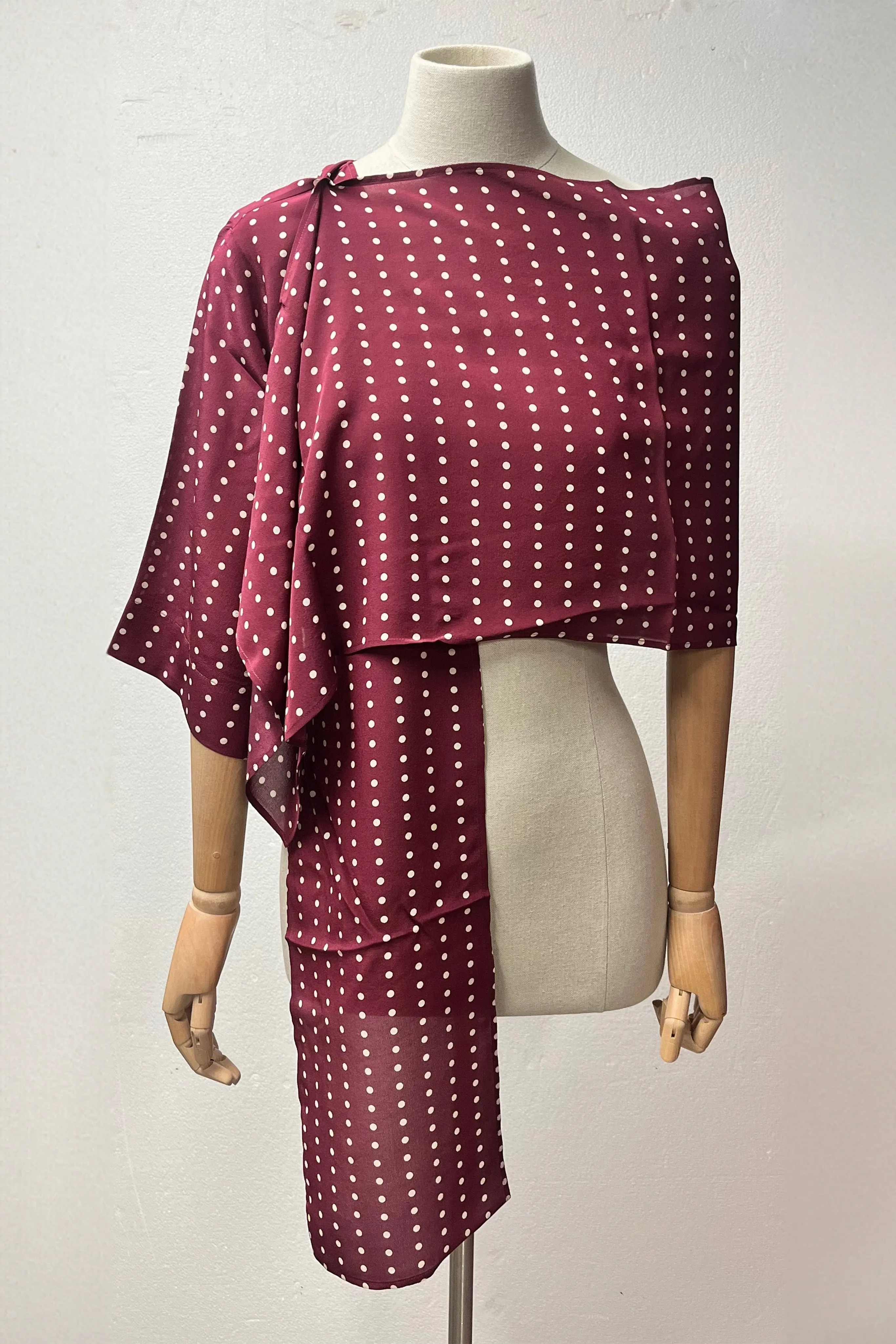 Bordeaux Shawl sold by Antonio Marras