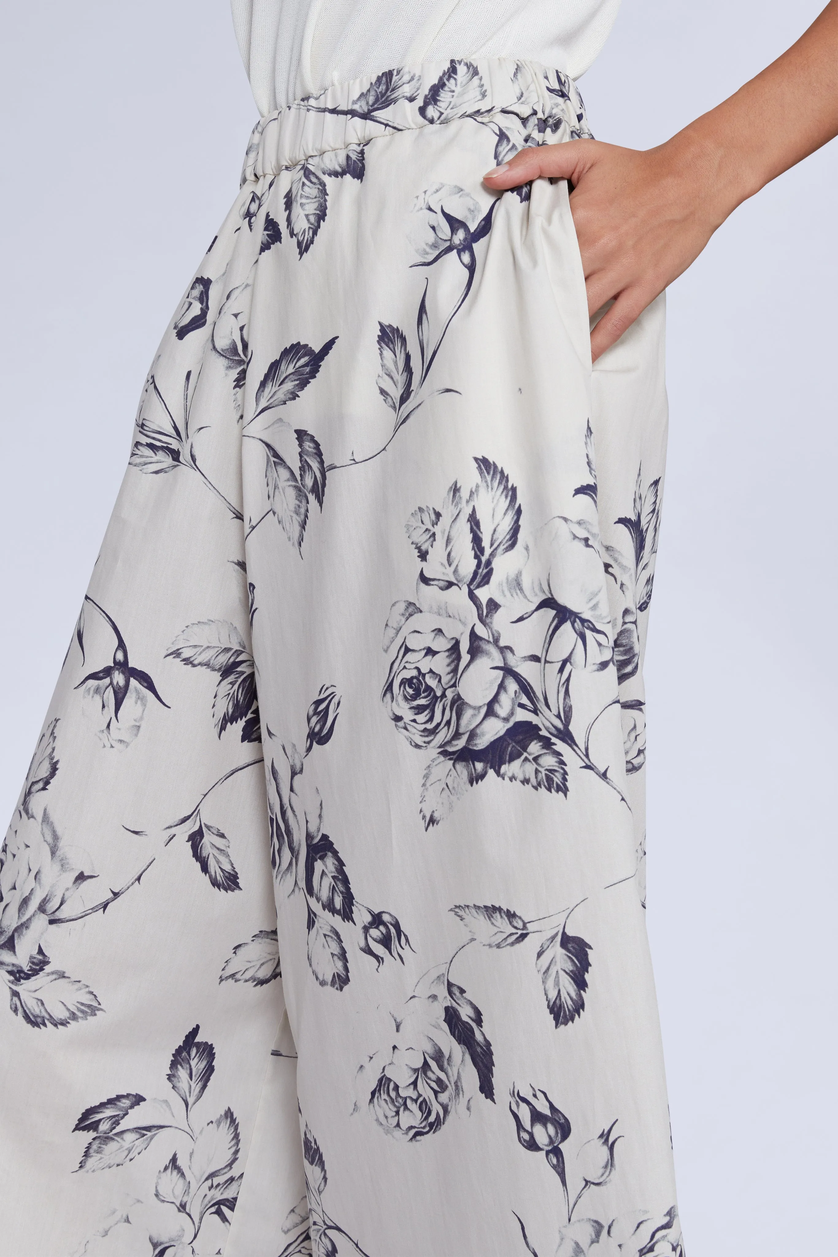 Razzoli V sold by Antonio Marras product image thumbnail 4