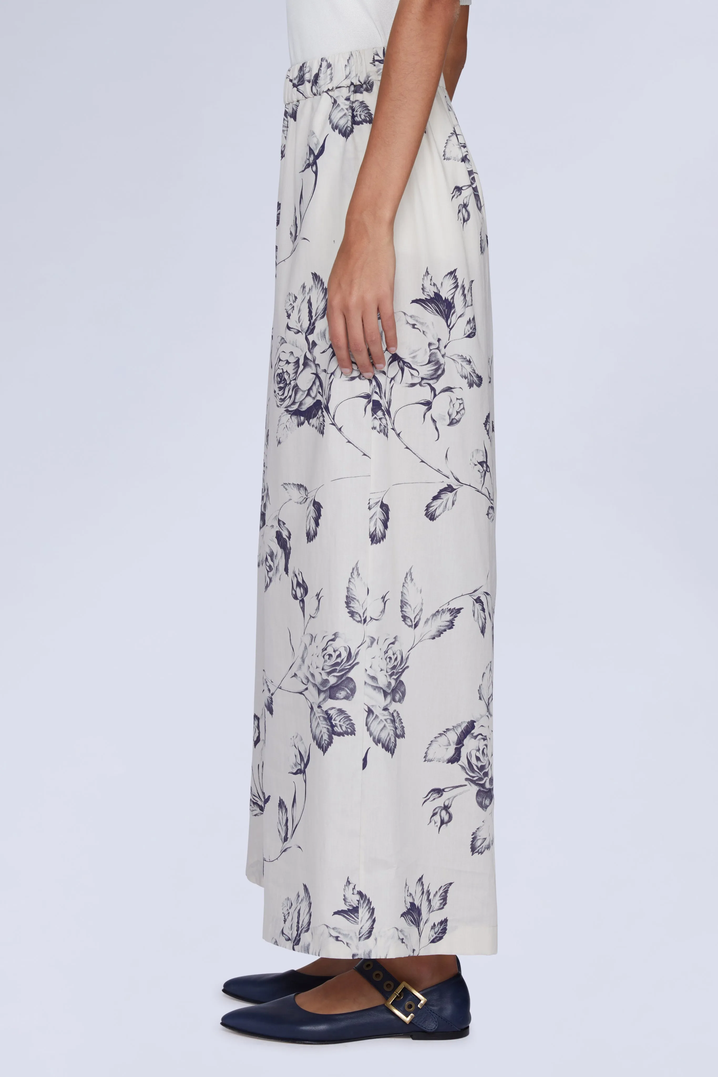 Razzoli V sold by Antonio Marras product image thumbnail 3