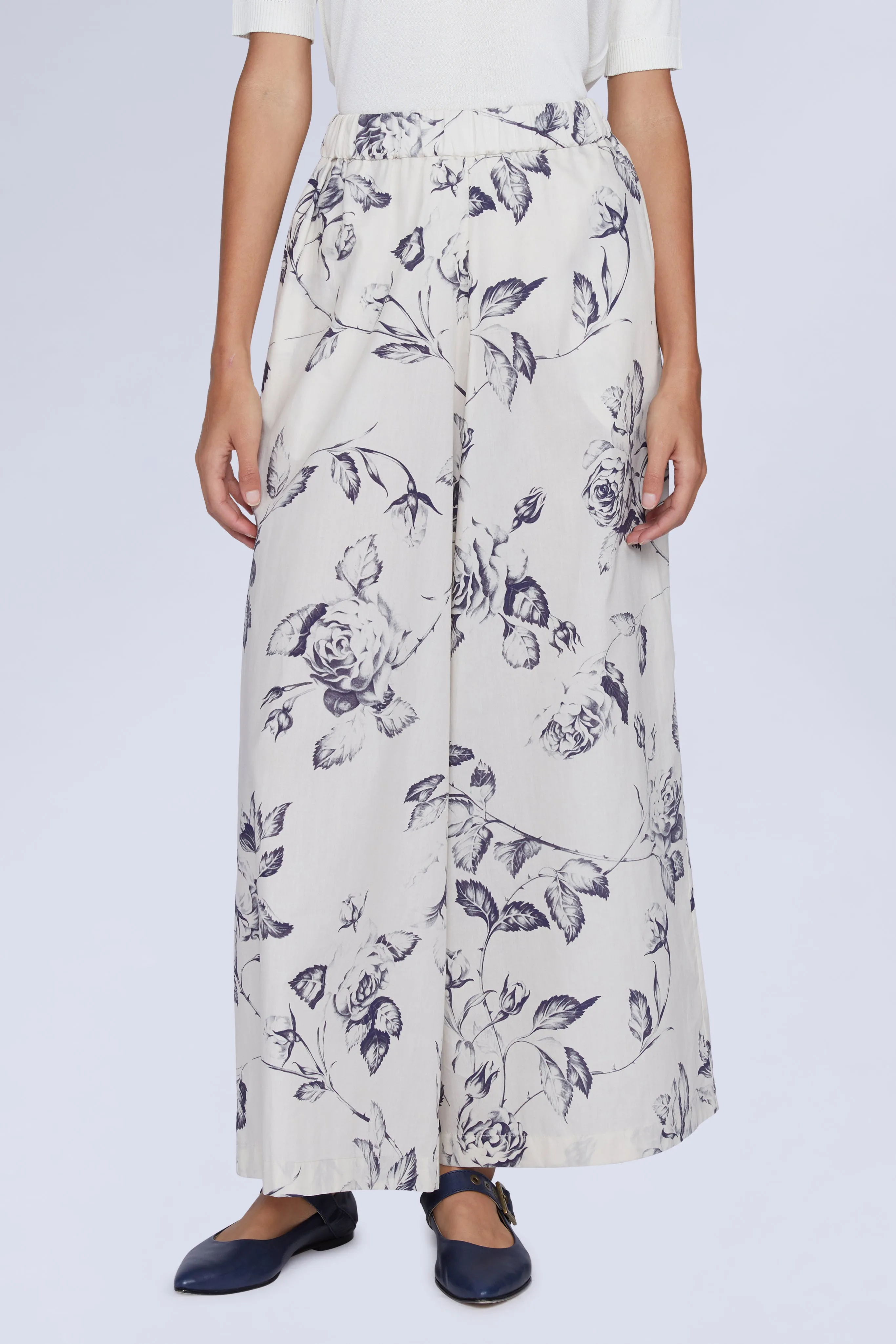 Razzoli V sold by Antonio Marras product image thumbnail 2