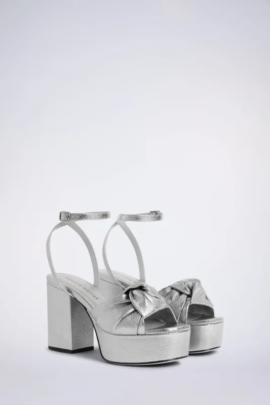 Dana IV sold by Antonio Marras