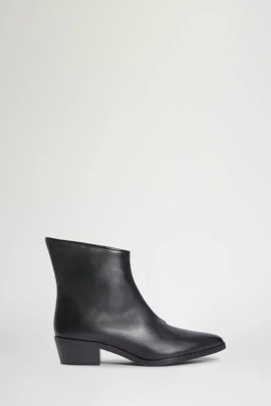 Nima sold by Antonio Marras