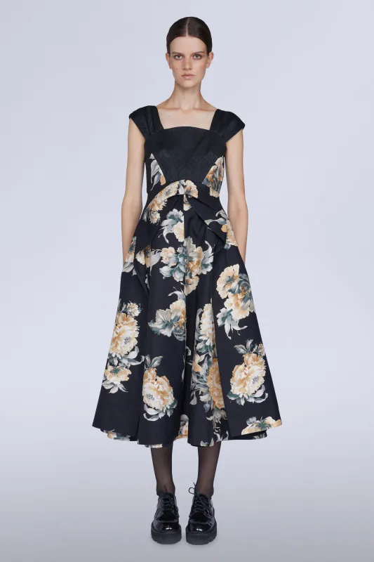 Efix B sold by Antonio Marras