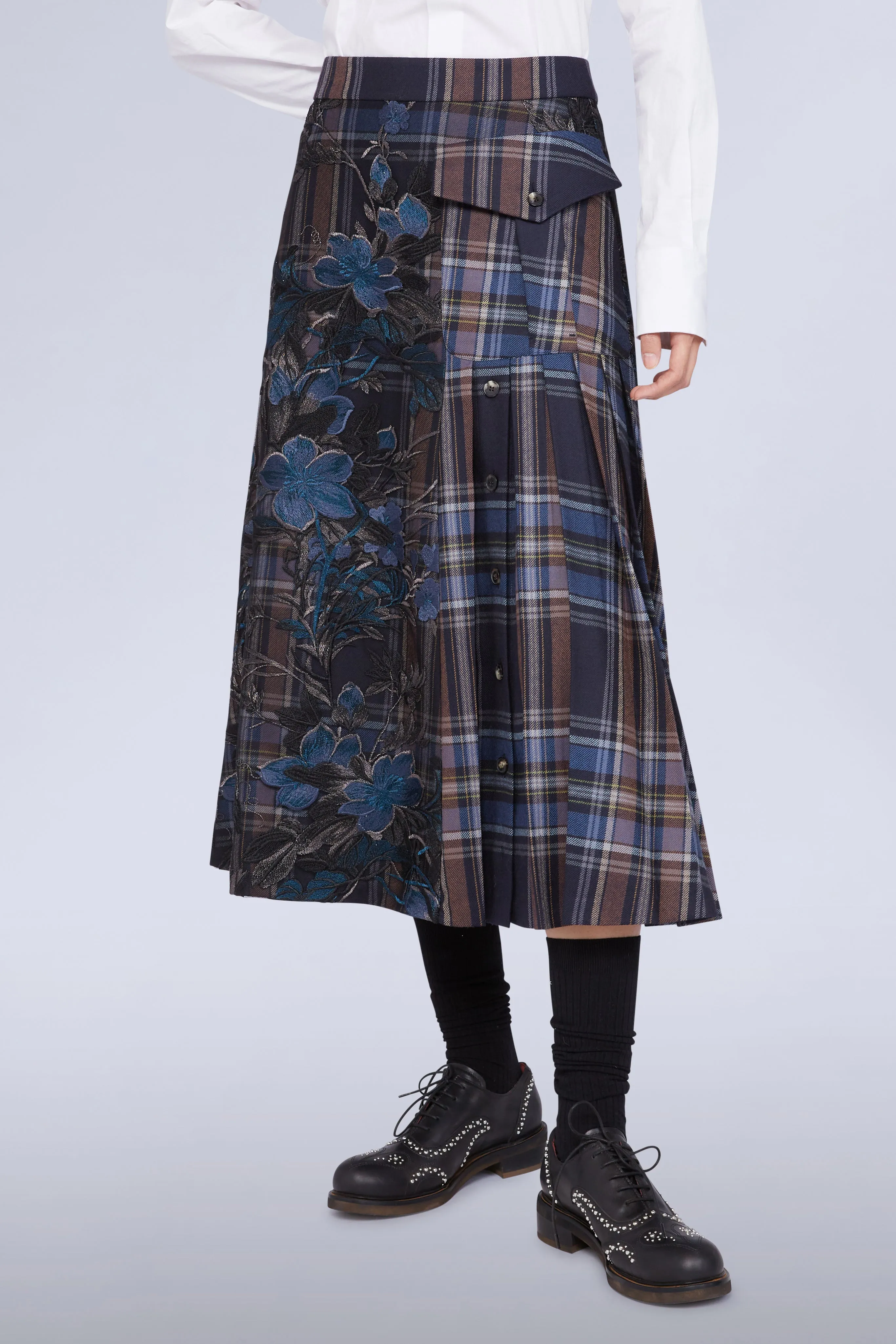 Liora sold by Antonio Marras product image thumbnail 2