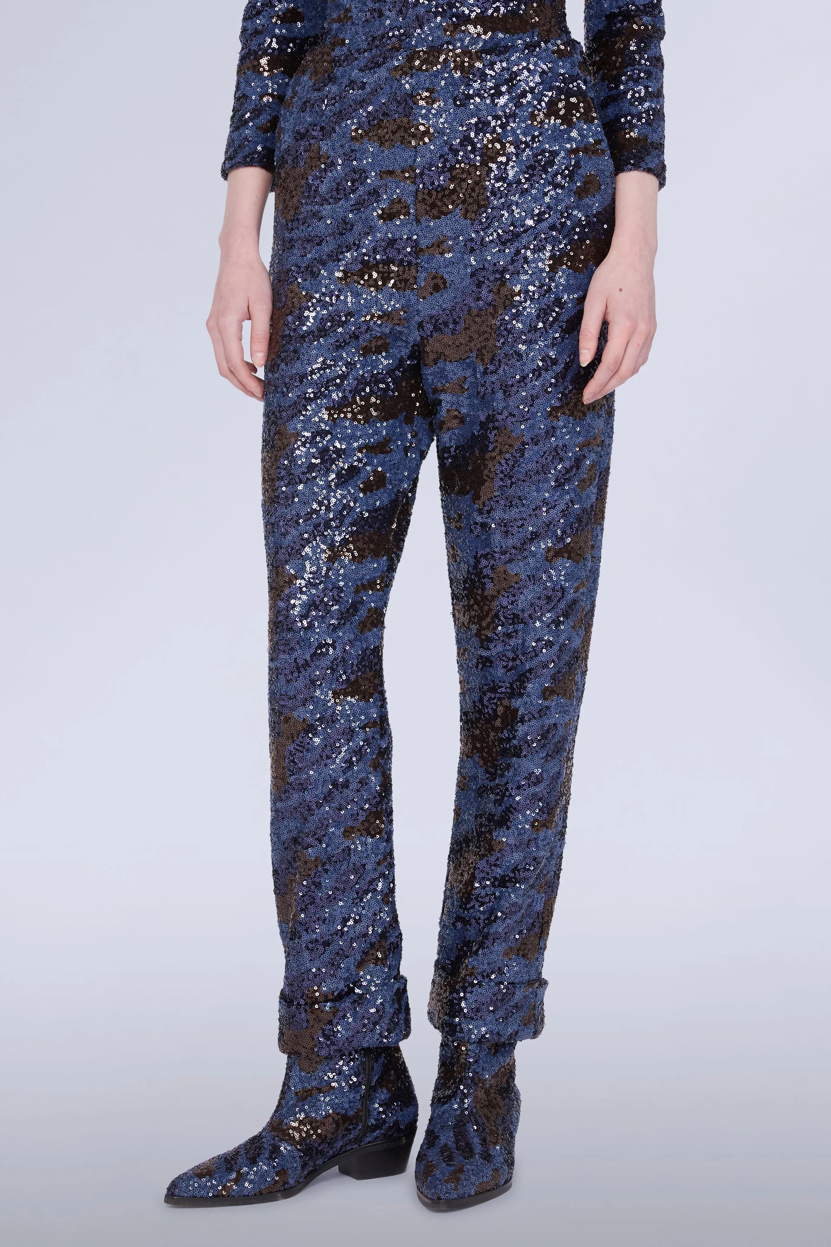 Akash sold by Antonio Marras product image thumbnail 2