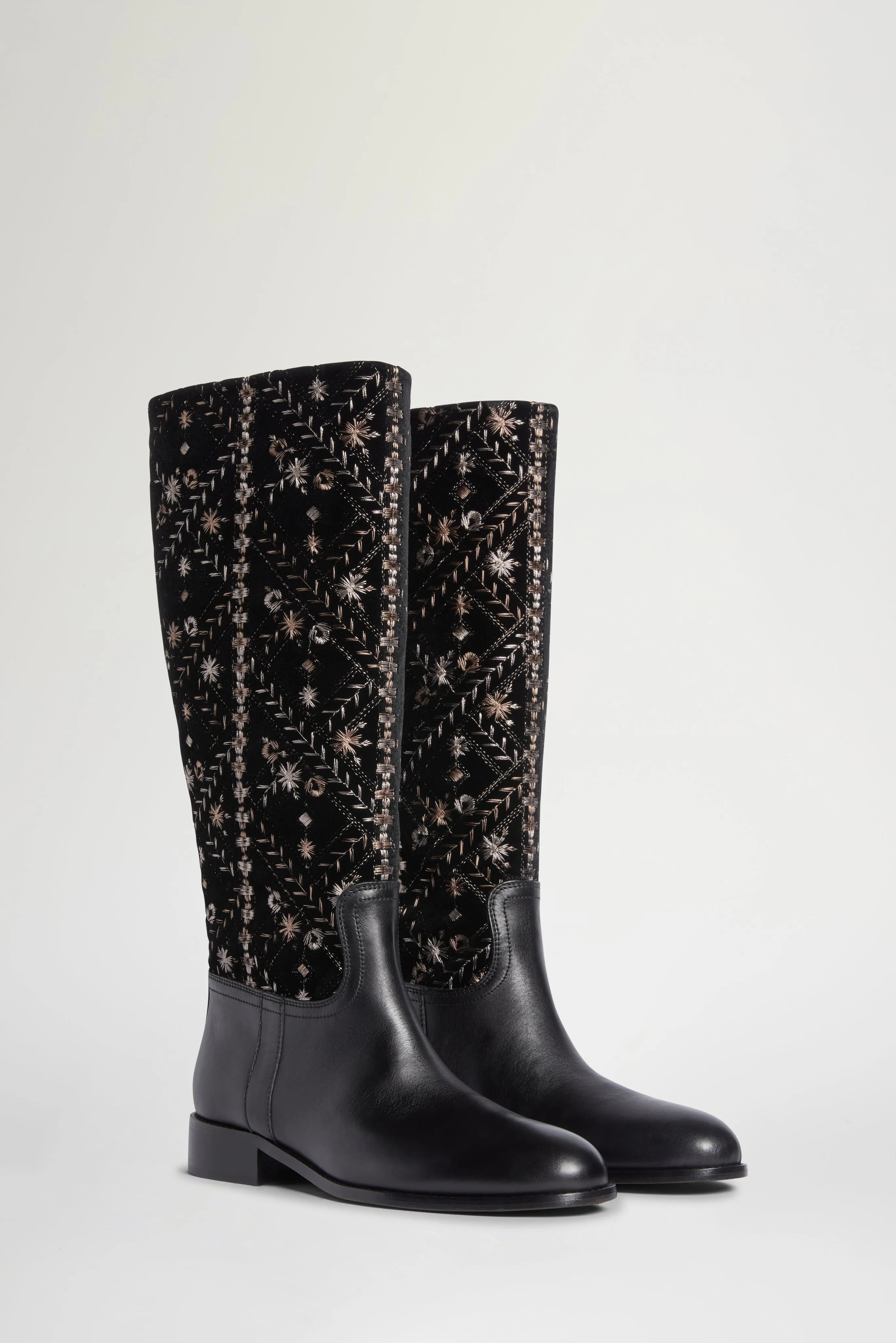 Rishi I sold by Antonio Marras product image thumbnail 2
