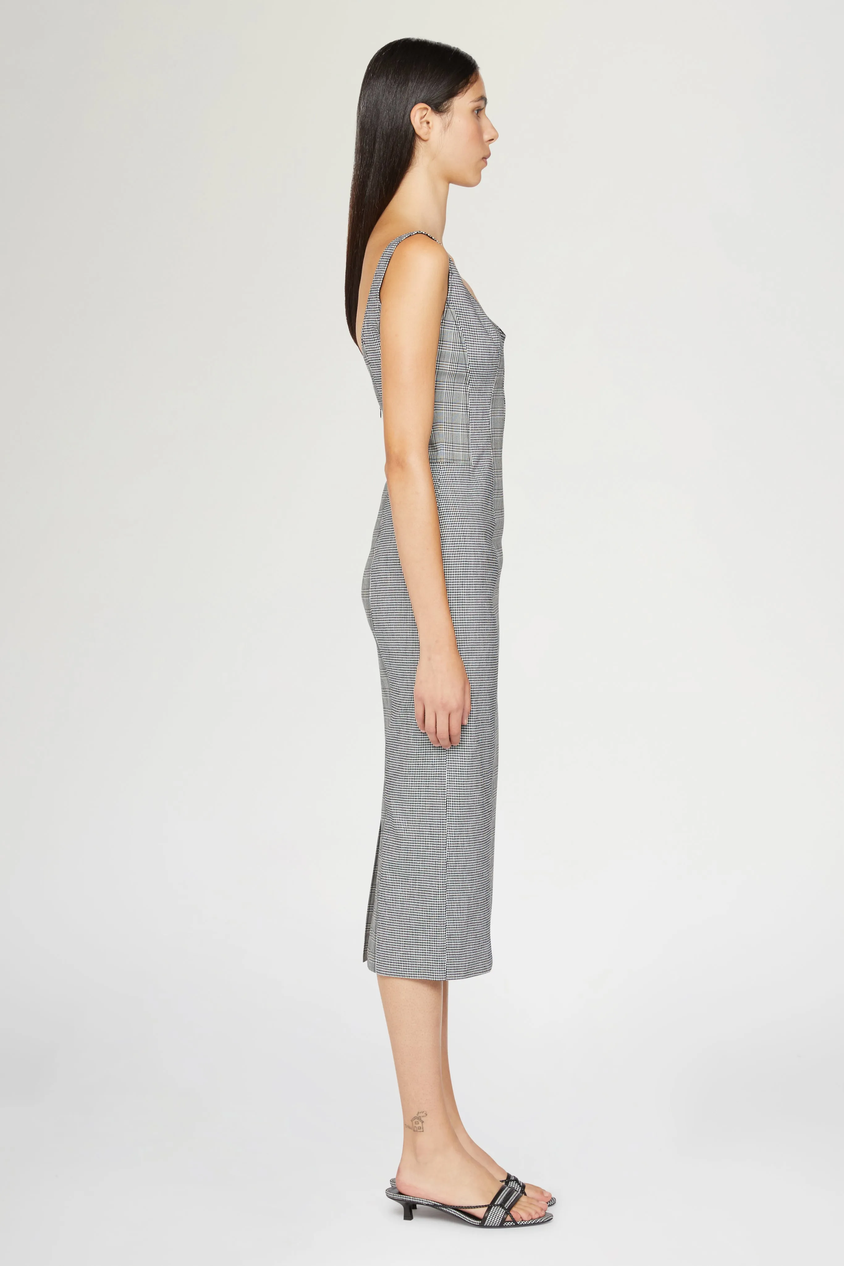 Rhea sold by Antonio Marras product image thumbnail 3