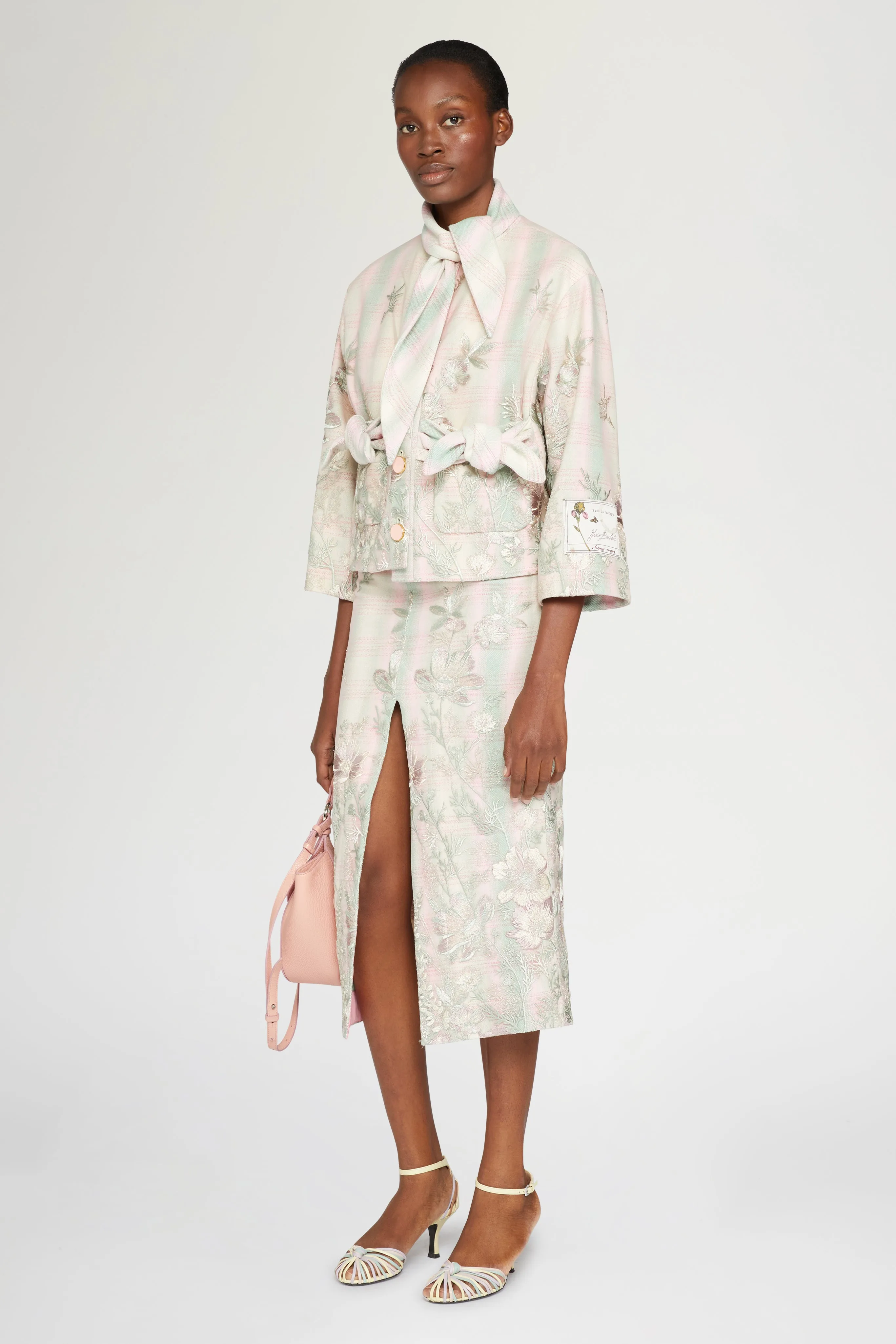 Lilia sold by Antonio Marras product image thumbnail 2