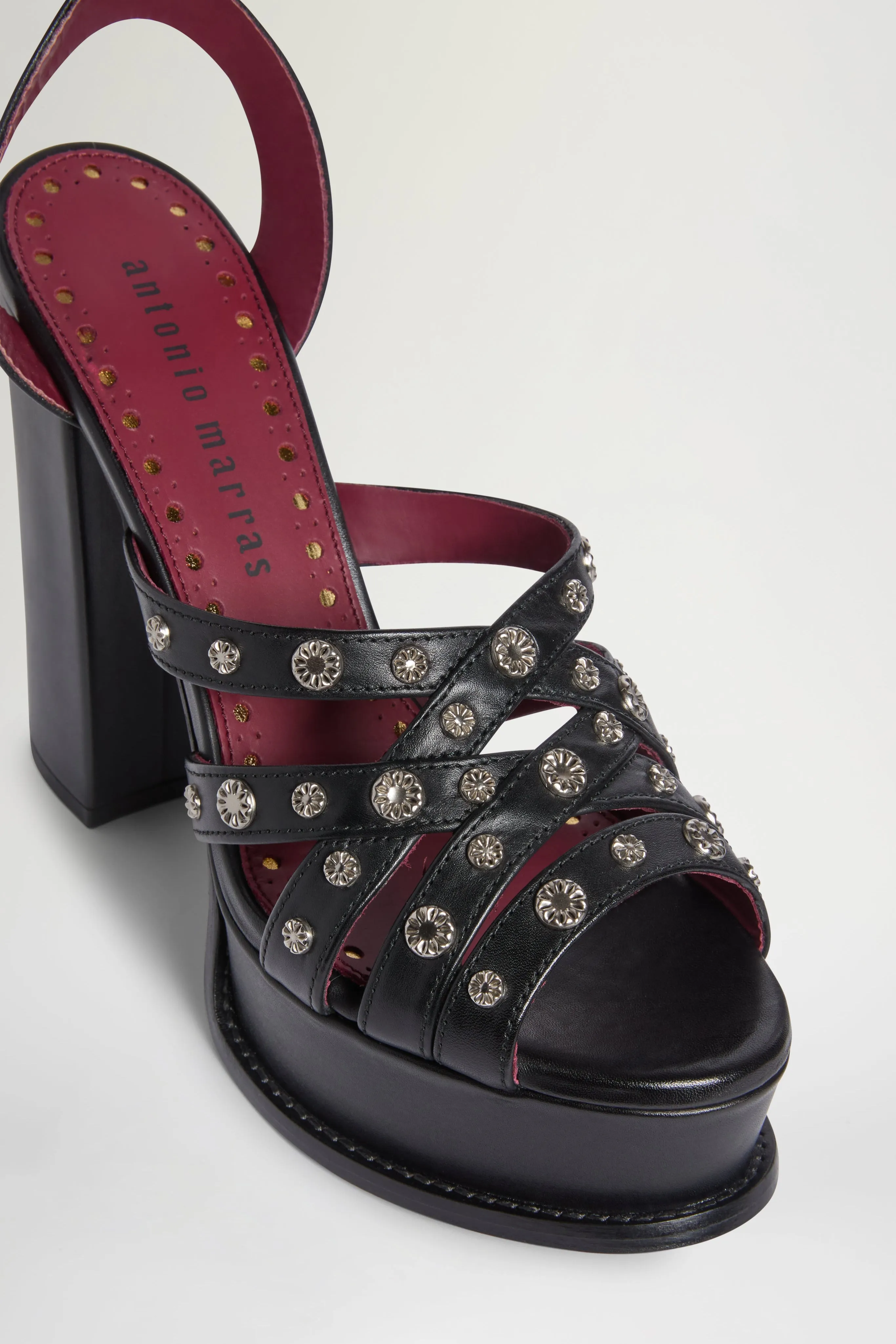 Zayna II sold by Antonio Marras product image thumbnail 4