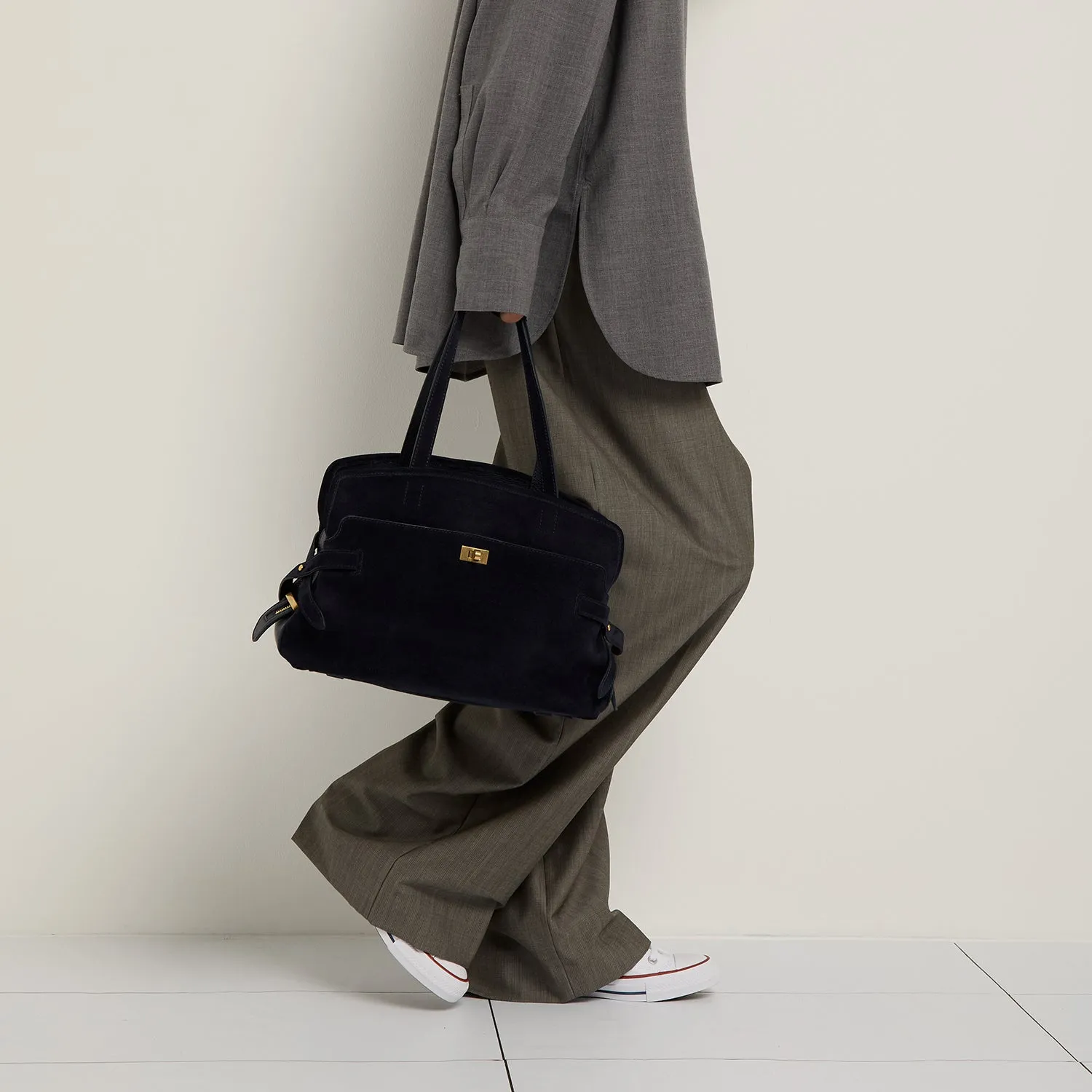 Wilson Shoulder Bag sold by Anya Hindmarch product image thumbnail 2