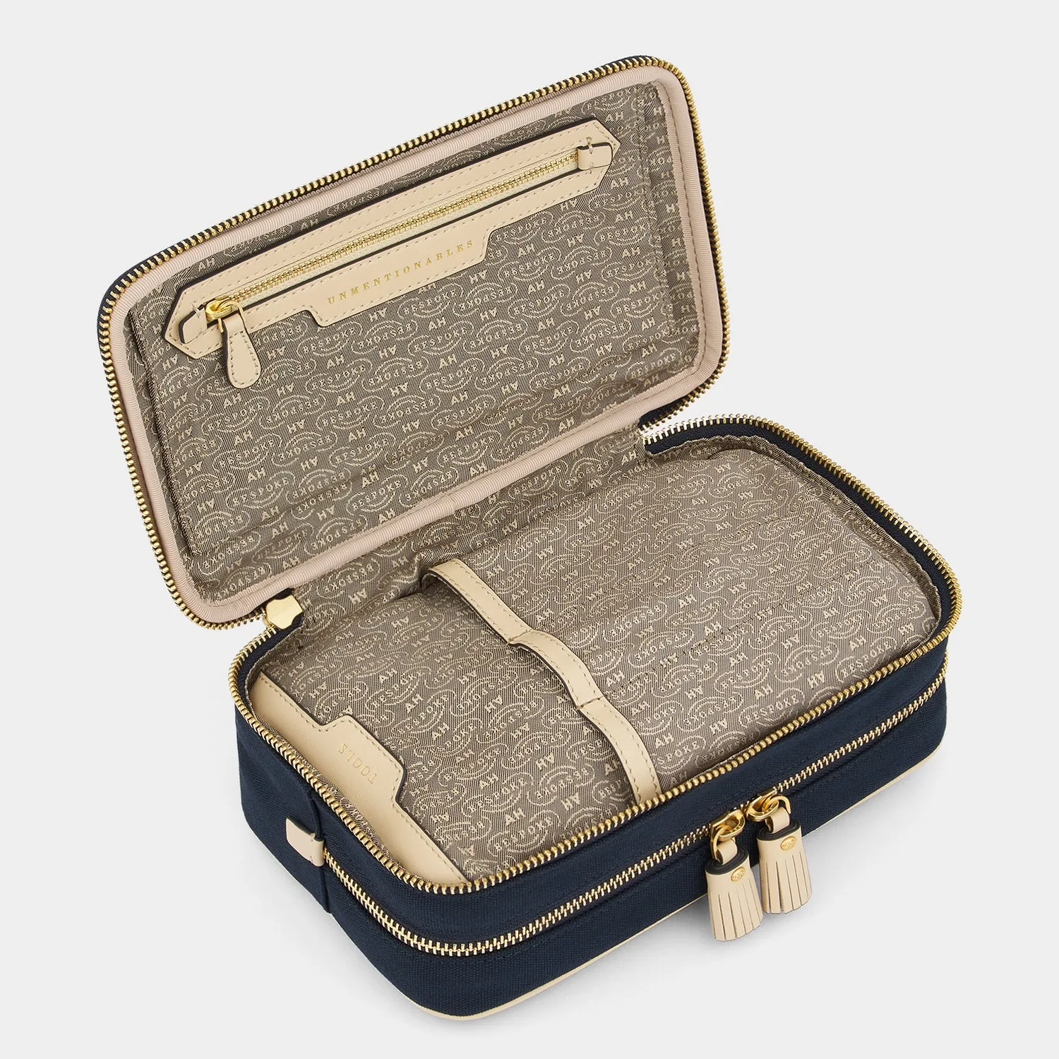 Bespoke Walton Wash Bag sold by Anya Hindmarch product image thumbnail 3