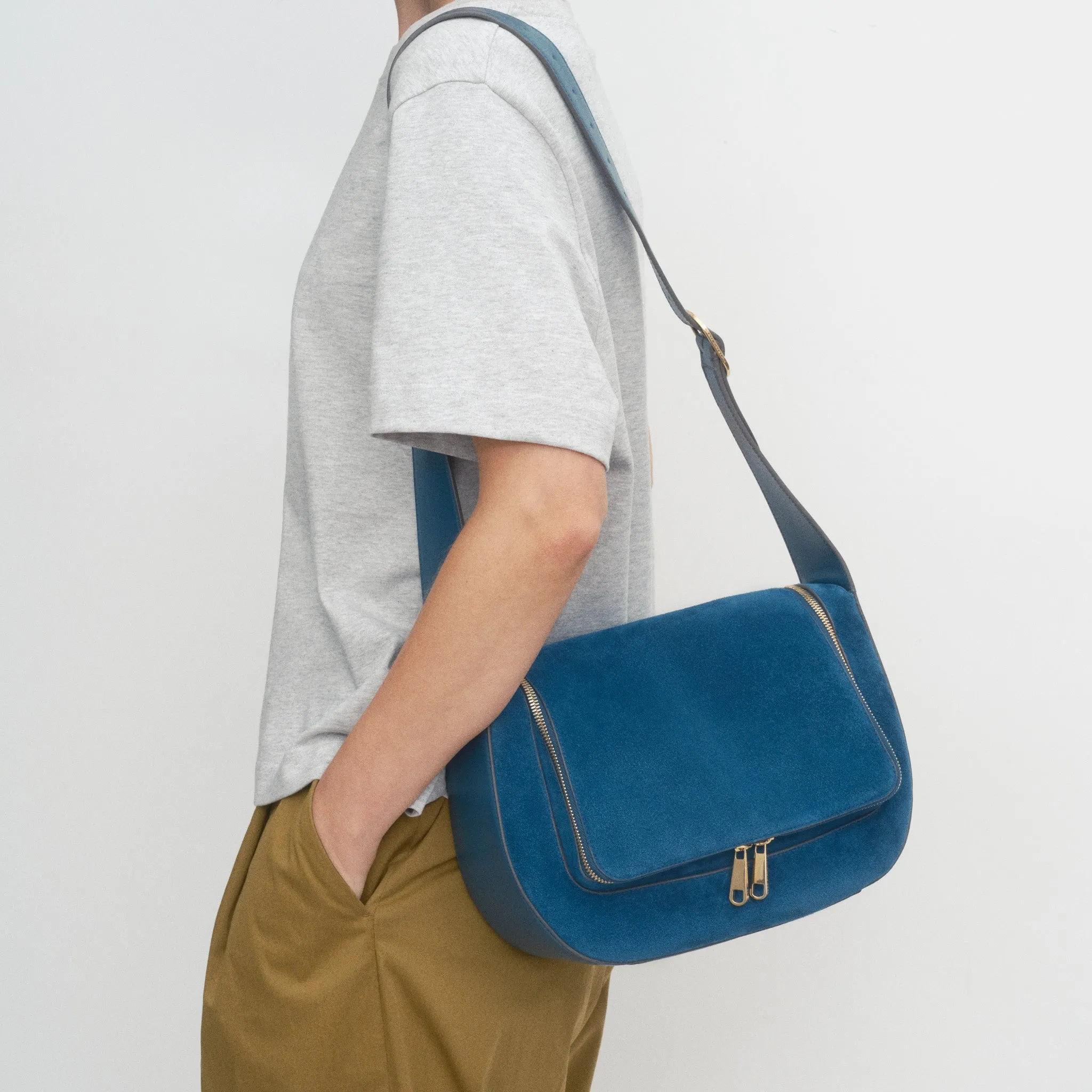 Vere Shoulder Bag sold by Anya Hindmarch product image thumbnail 2