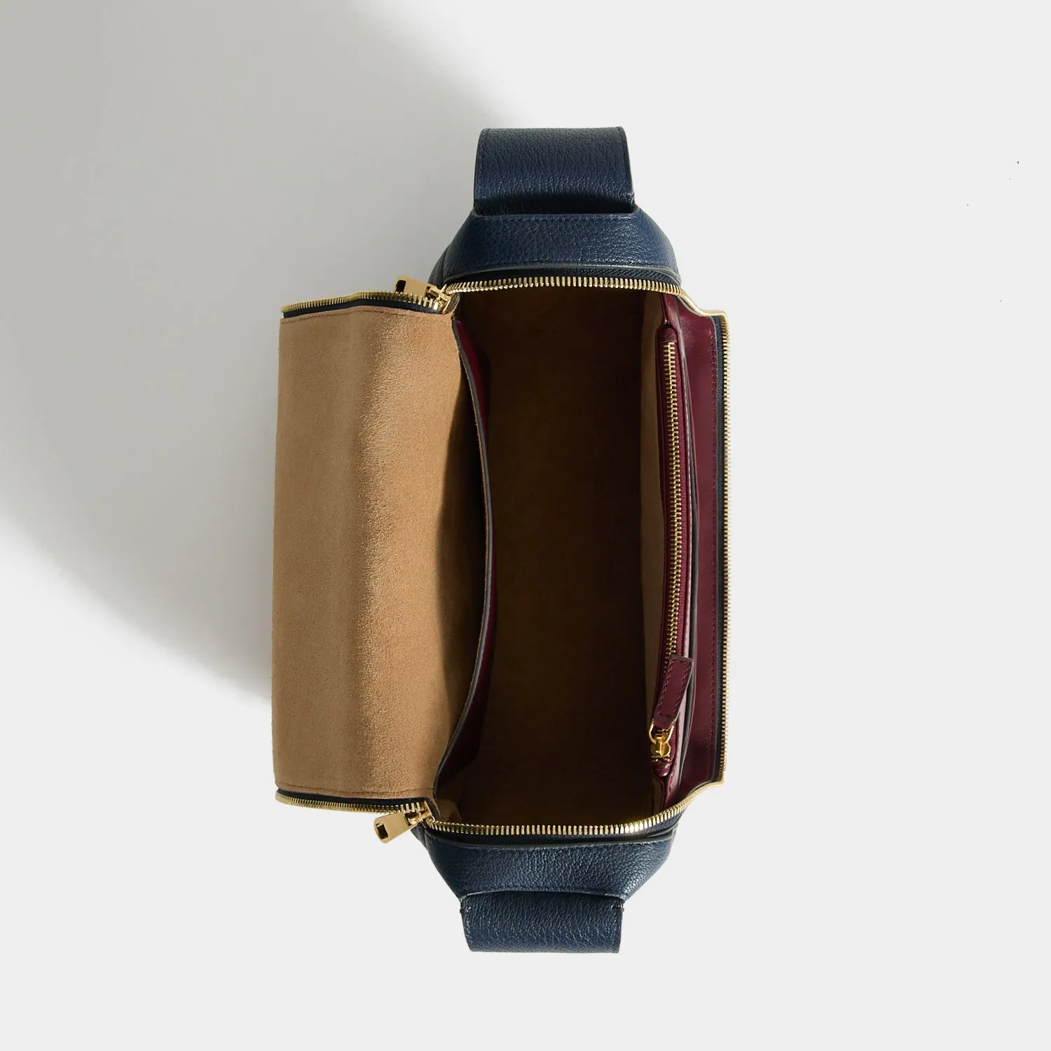 Vere Shoulder Bag sold by Anya Hindmarch product image thumbnail 5