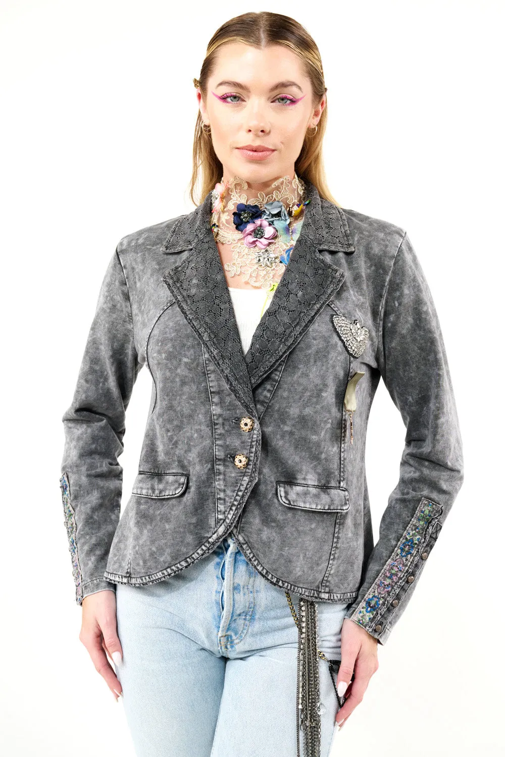 Colonel Jacket sold by Aratta product image thumbnail 2