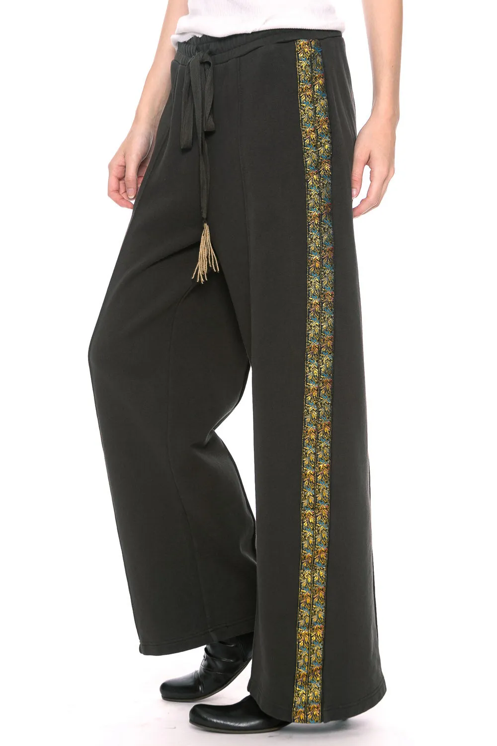 Colonel Pants sold by Aratta