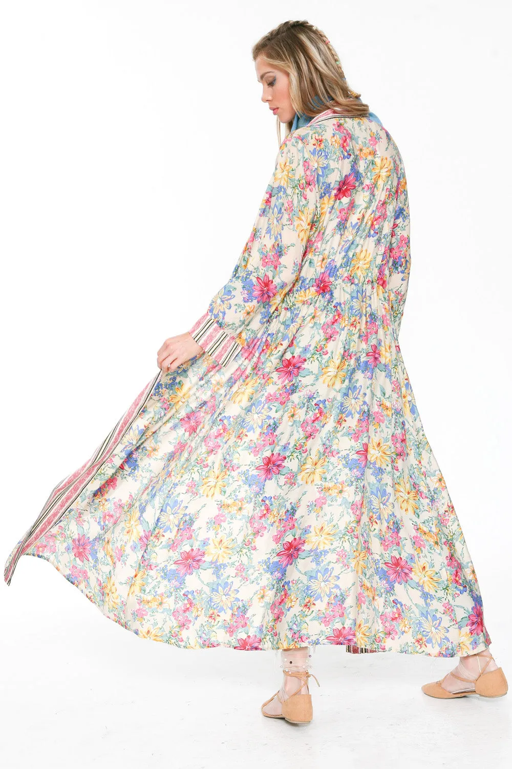 I Will Meet You at Maxi Nonclosure Duster sold by Aratta