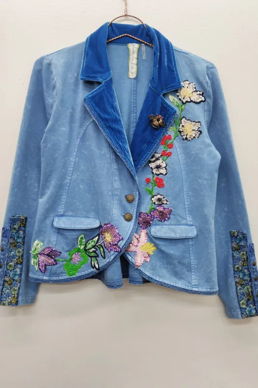 Colonel Jacket sold by Aratta