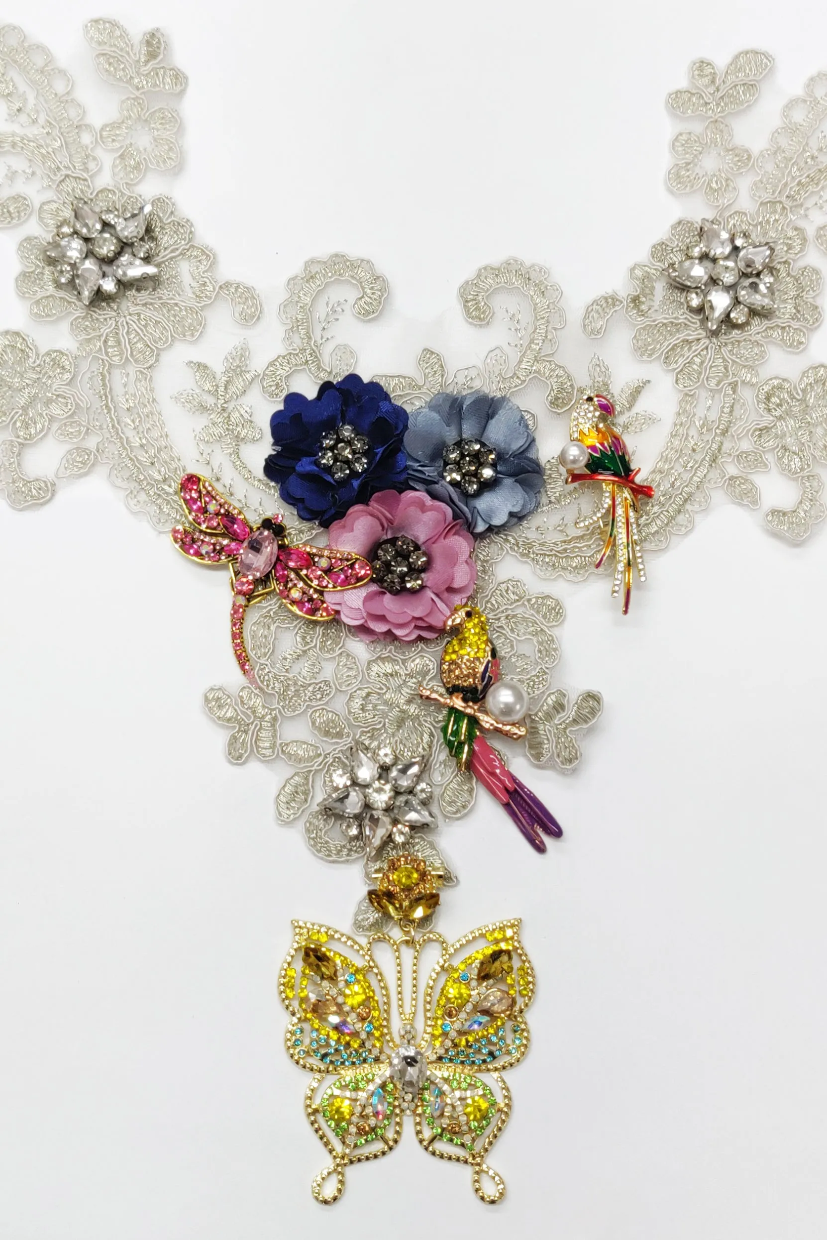 Queen Victoria Pinned Necklace sold by Aratta product image thumbnail 3